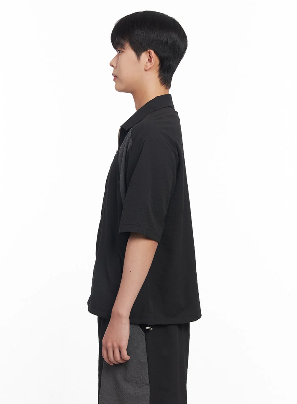 Men's Zip-Up Collared Half-Sleeve Shirt IY520 - Image 7