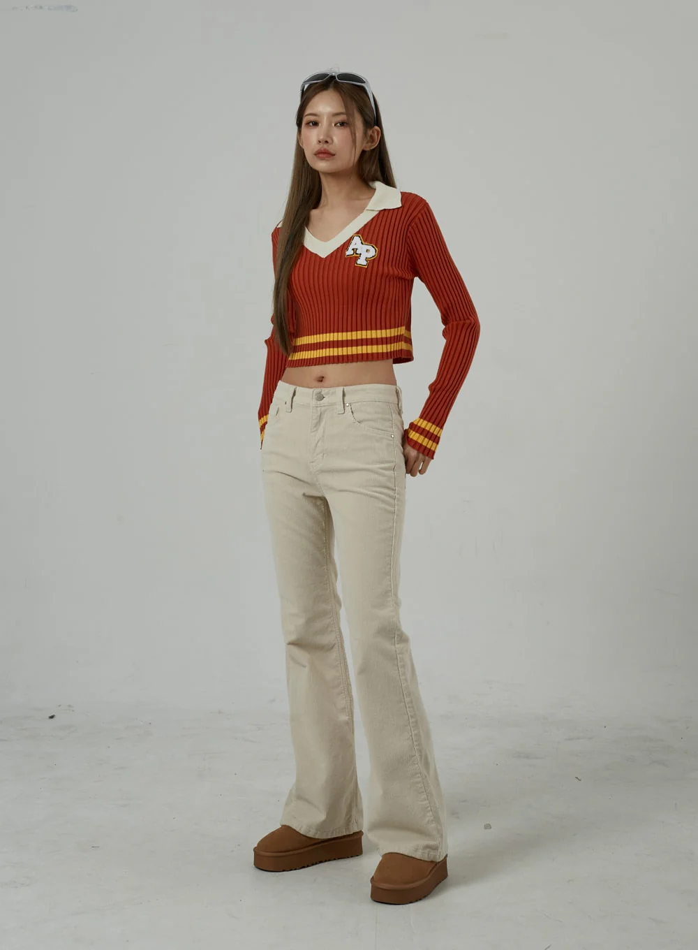 Mid-Rise Corduroy Bootcut Pants CJ306 - Image 4