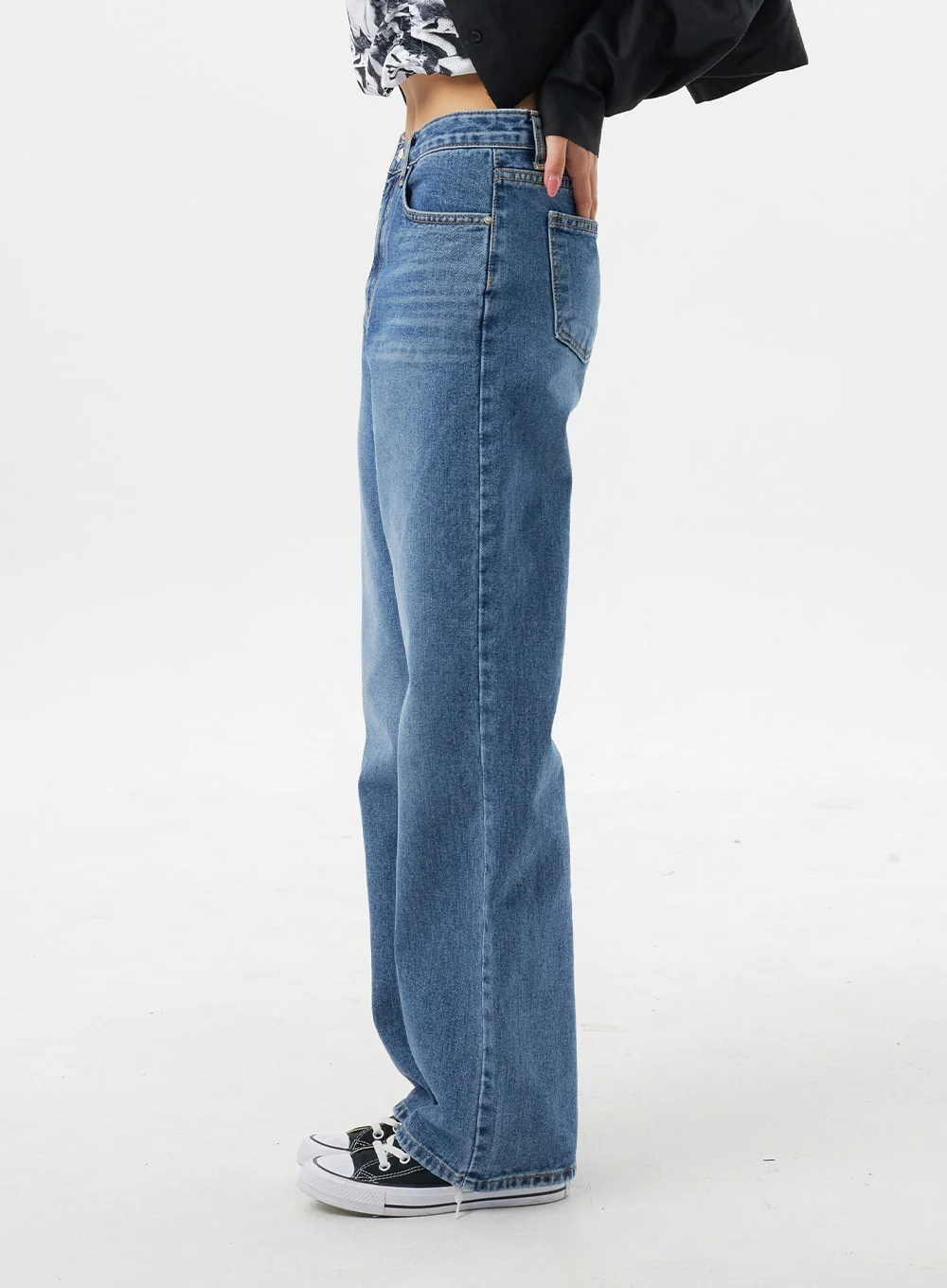 Mid-Rise Mid-Wash Jeans BY325 - Image 8