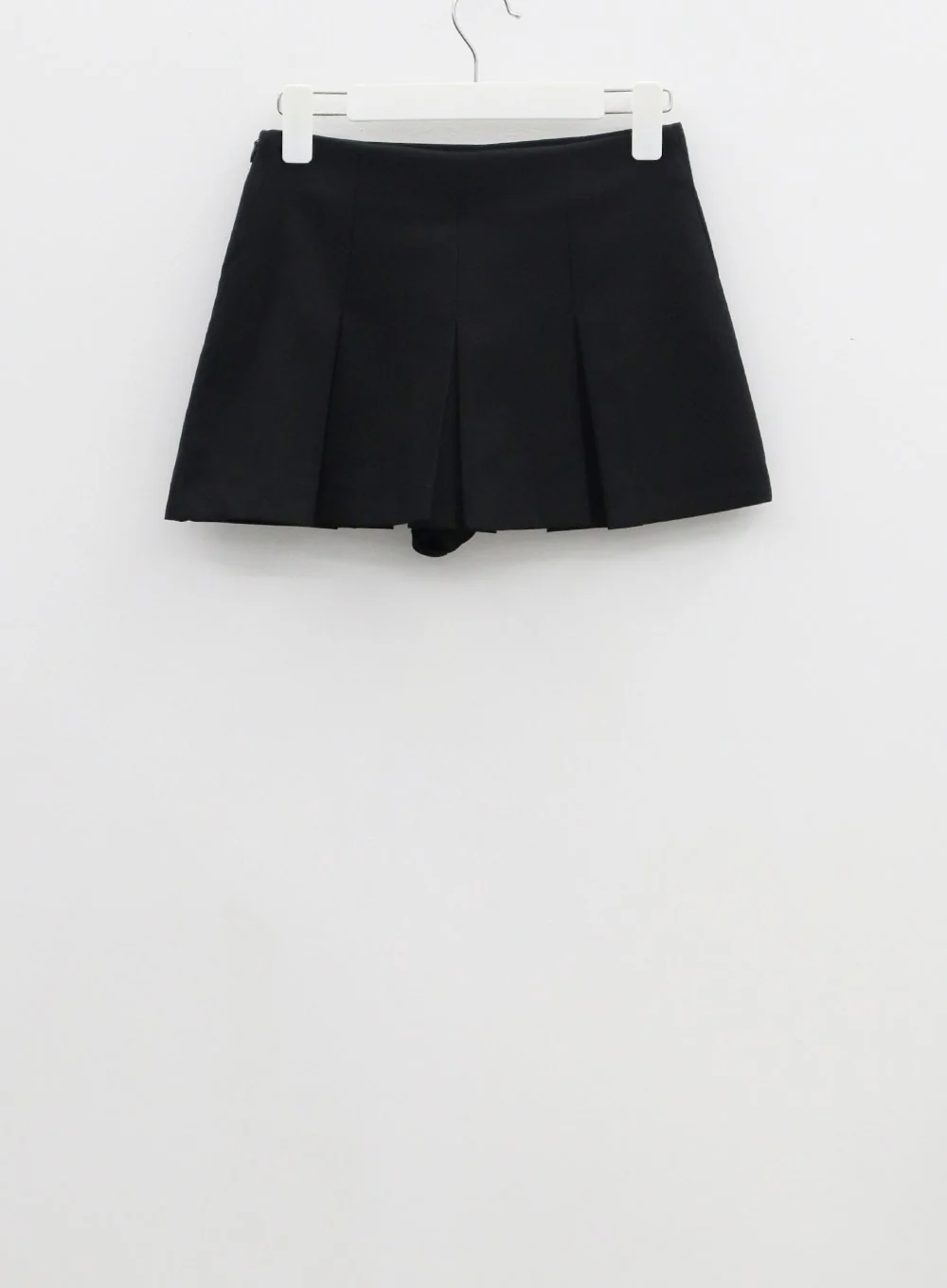 Mid-Rise Pleated Mini Skirt CF308 - Image 17