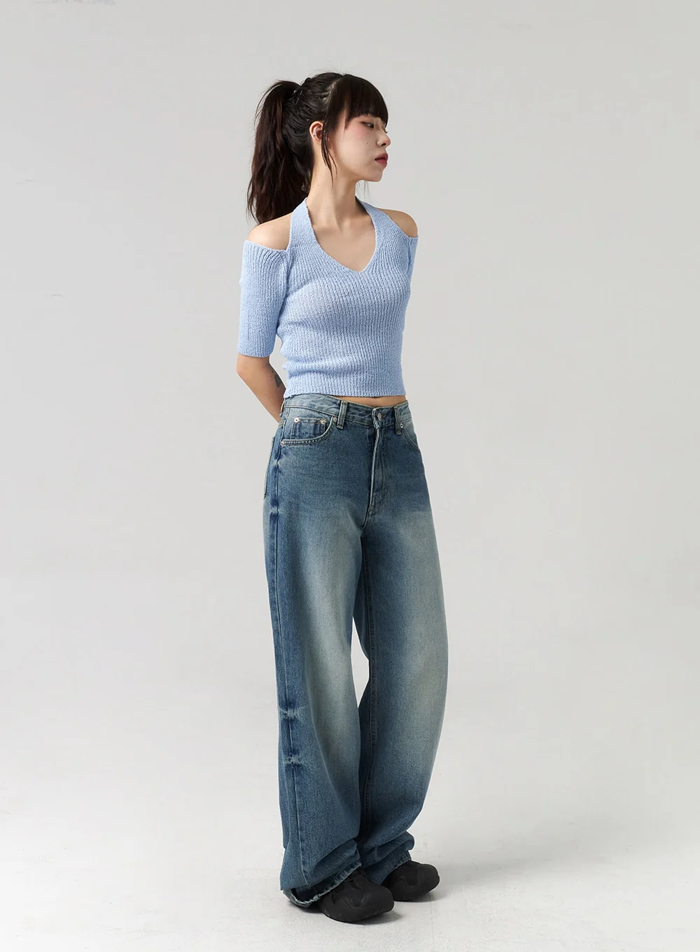 Mid-Wash Baggy Jeans CL312 - Image 10