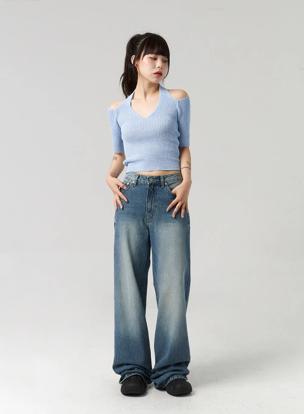 Mid-Wash Baggy Jeans CL312 - Image 13