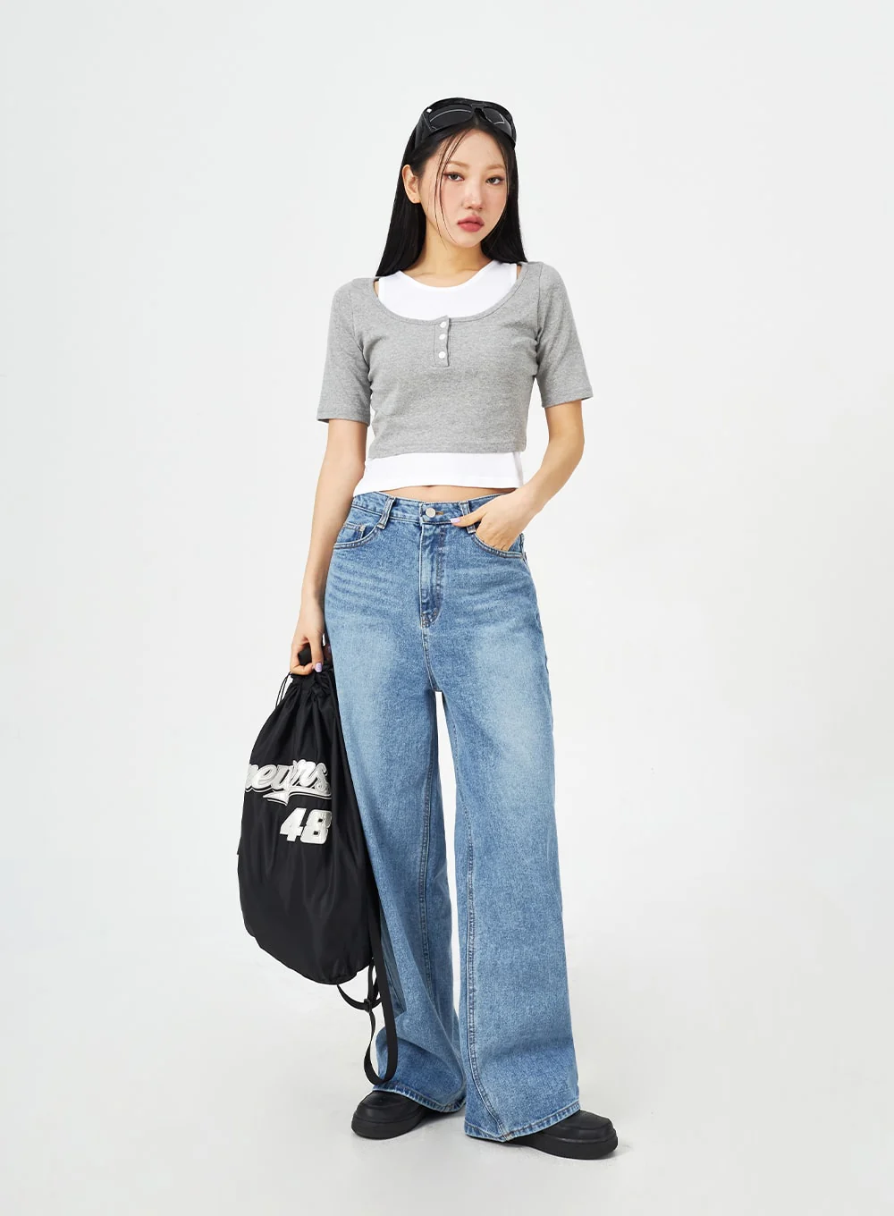 Mid-Wash Bootcut Jeans CM323 - Image 7