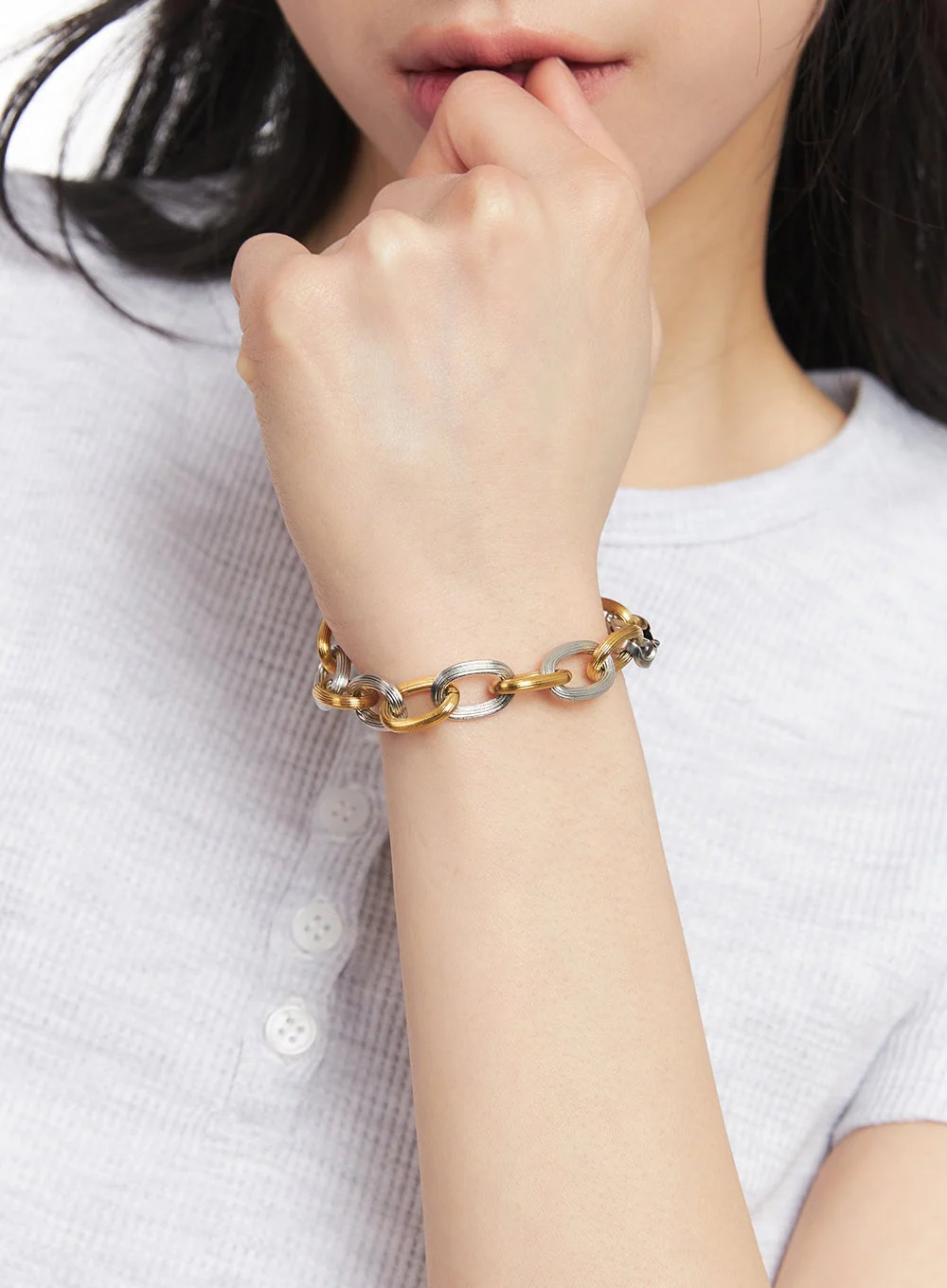 Mix Bold Bracelet CA516