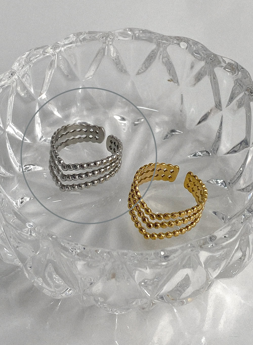 Mozart Triple Point Ring IA524 - Image 6
