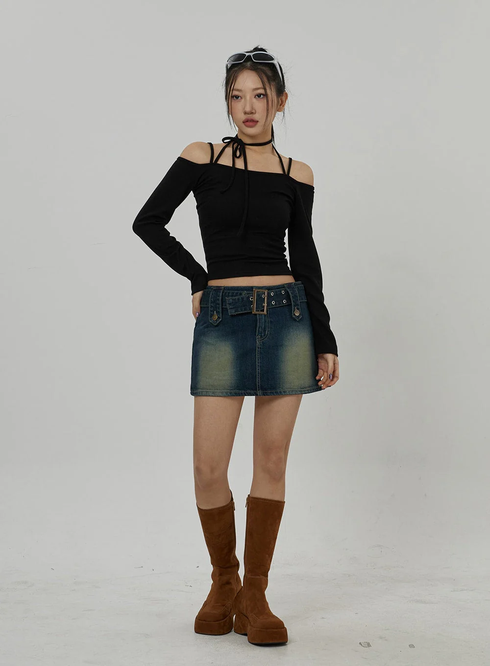 Neck Ribbon Detail Long Sleeve Cropped Top CD21 - Image 4