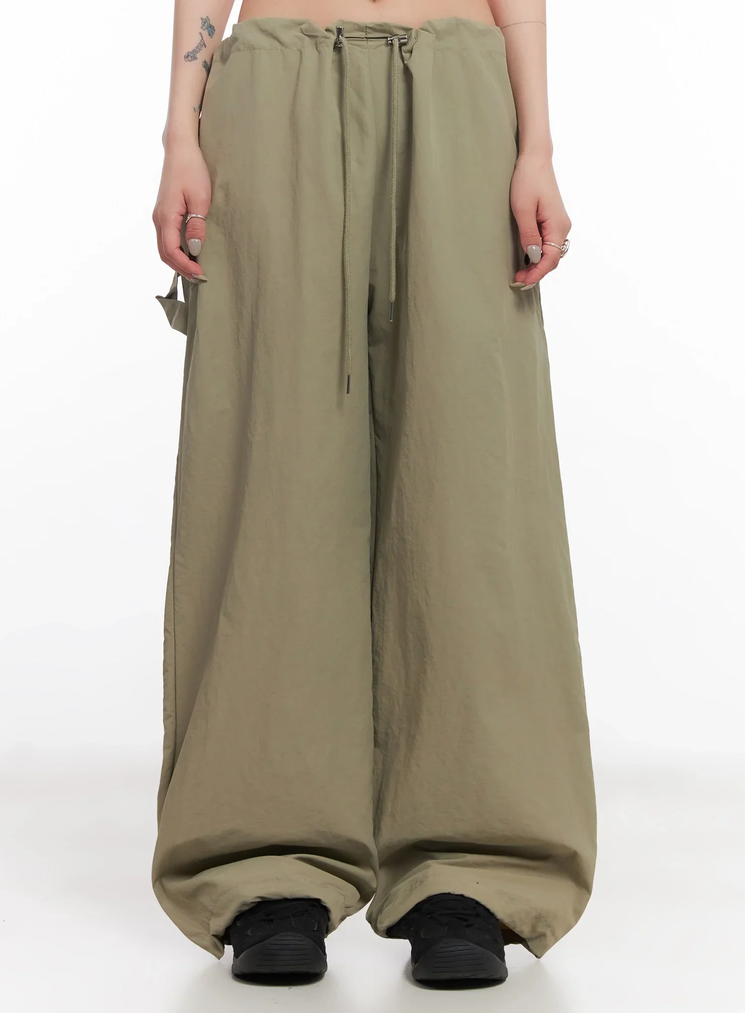 Nylon Cargo Relaxed-Fit Pants IC503 - Image 4