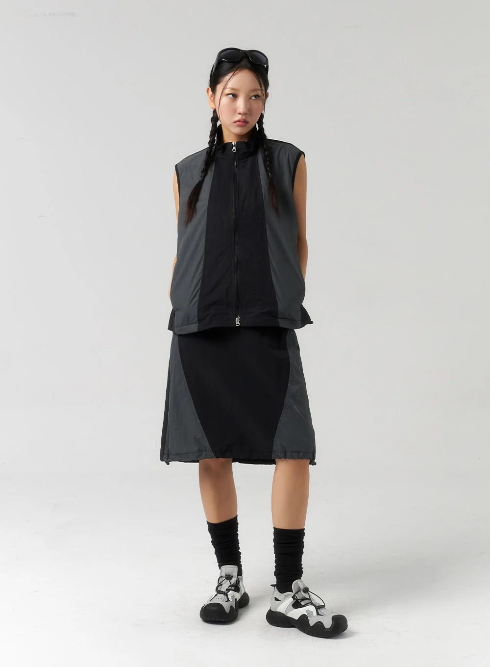 Nylon Sleeveless Zip-Up CU323 - Image 4