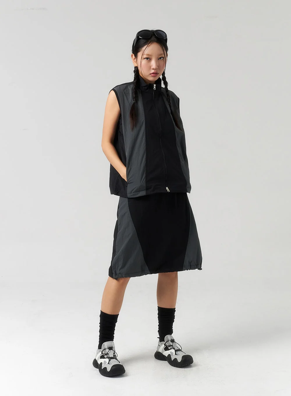 Nylon Sleeveless Zip-Up CU323 - Image 8