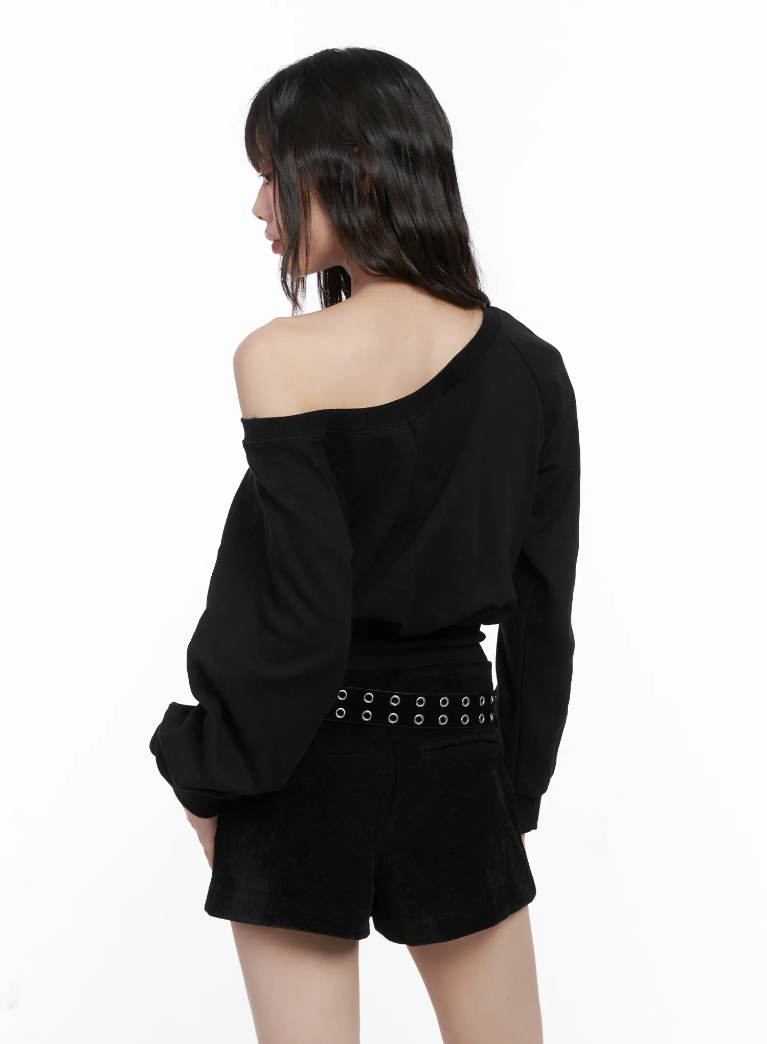 Off-Shoulder Crop Sweatshirt CN510 - Image 7
