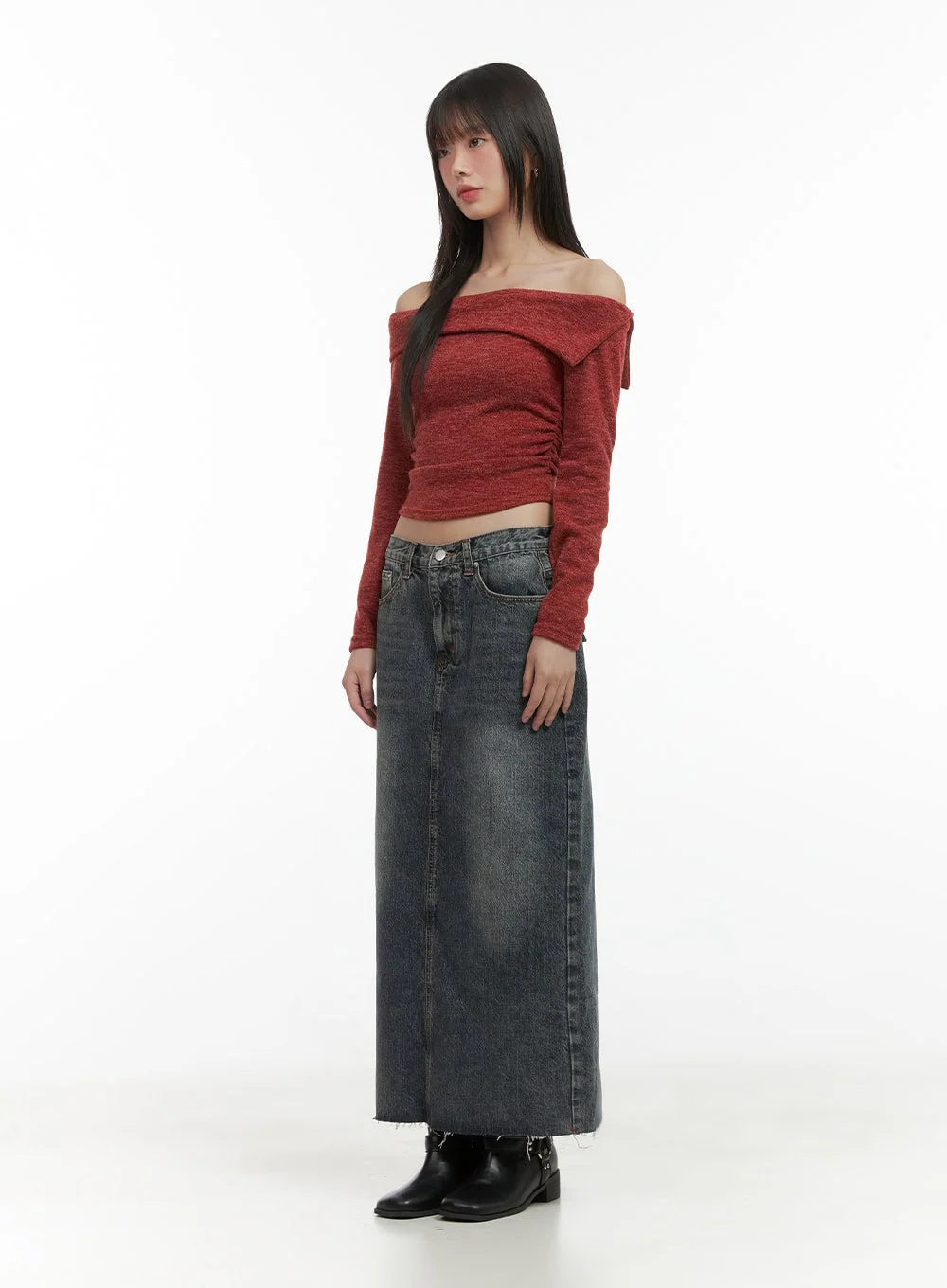 Off-Shoulder Cropped Knit Top CO410 - Image 2