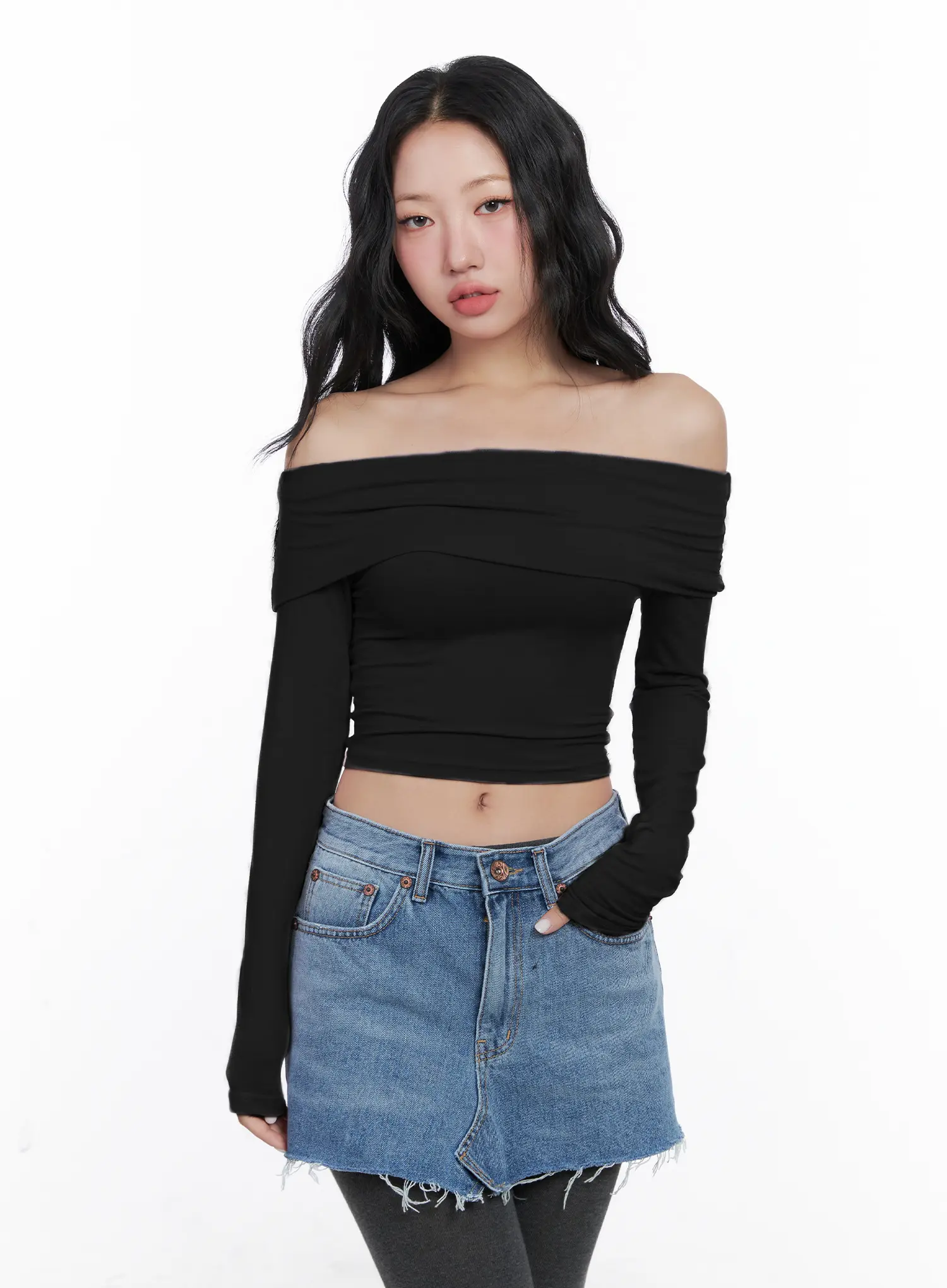 Off-Shoulder Cropped Long Sleeve Top CN514 - Image 8
