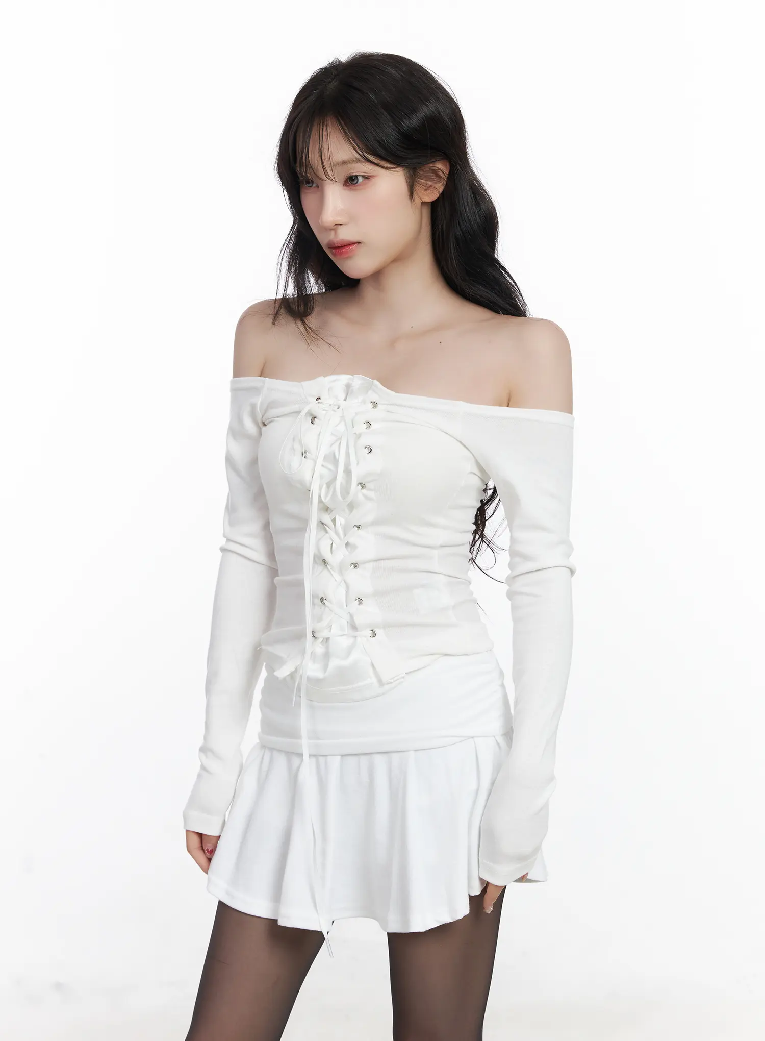 Off-Shoulder Eyelet Lace-Up Top CJ527 - Image 9