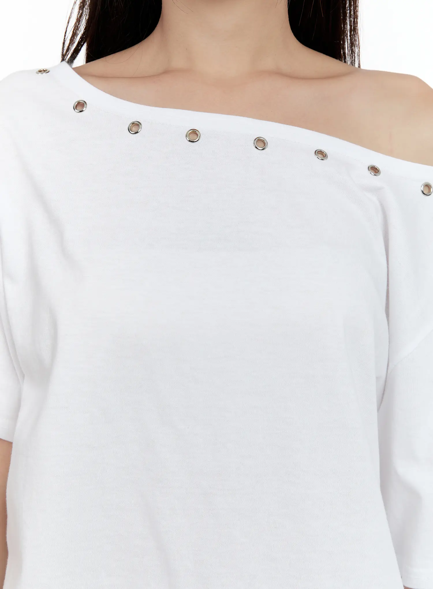 Off-Shoulder Eyelet Tee CL531 - Image 4