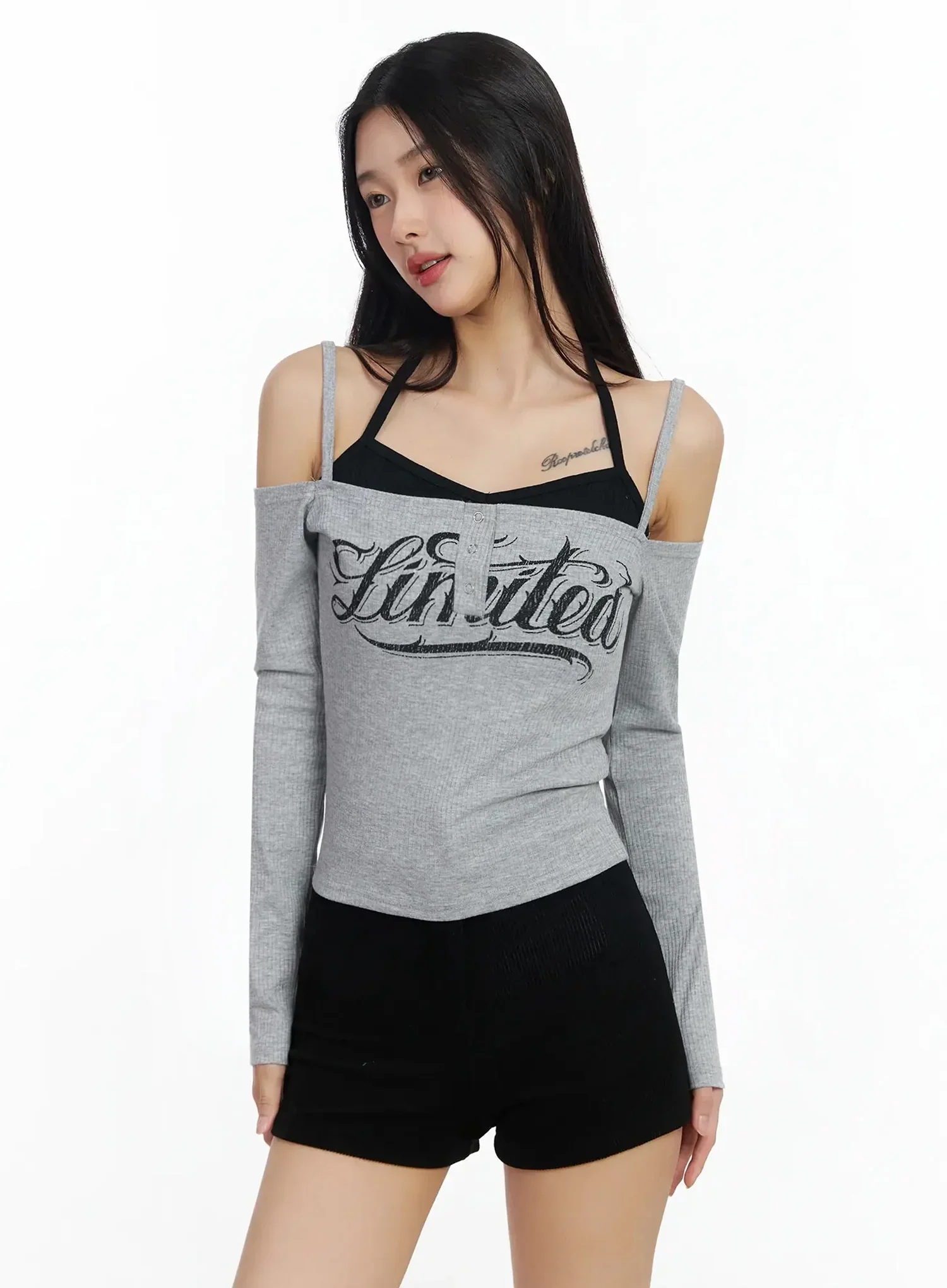 Off-Shoulder Graphic Layered Tee IA508 - Image 7