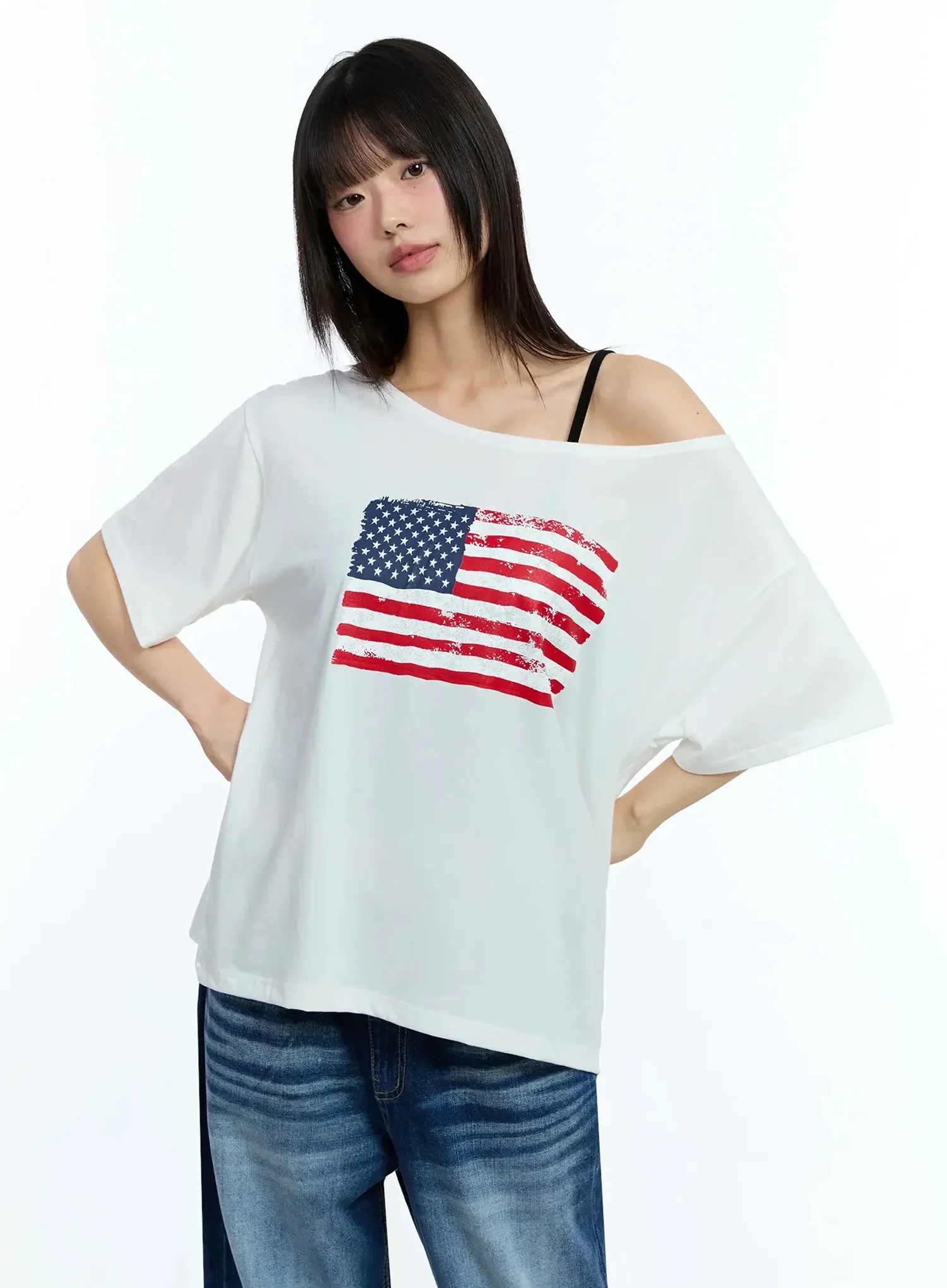Off-Shoulder Graphic Print Tee IU525 - Image 9