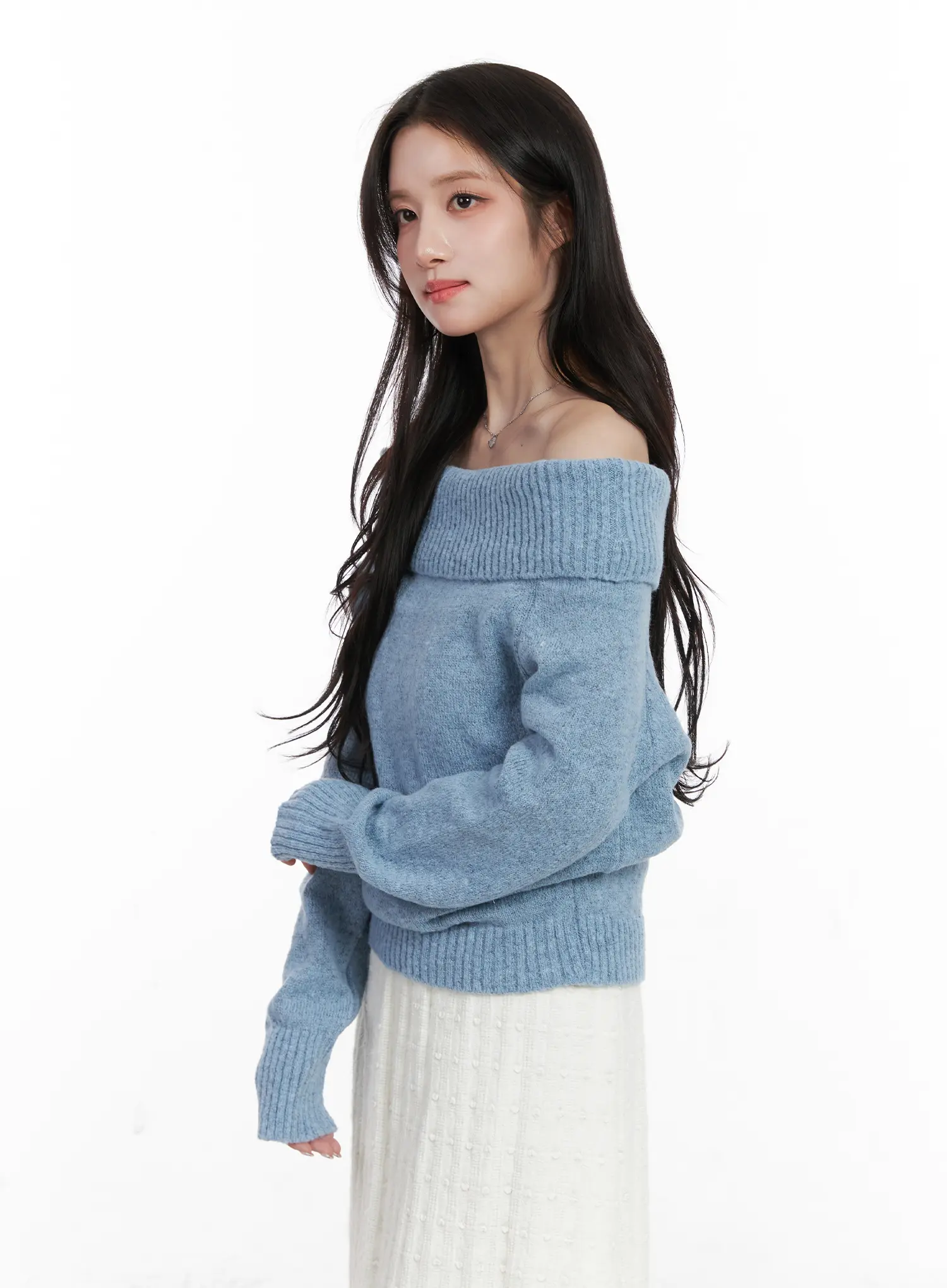 Off-Shoulder Knit Sweater CN526 - Image 3