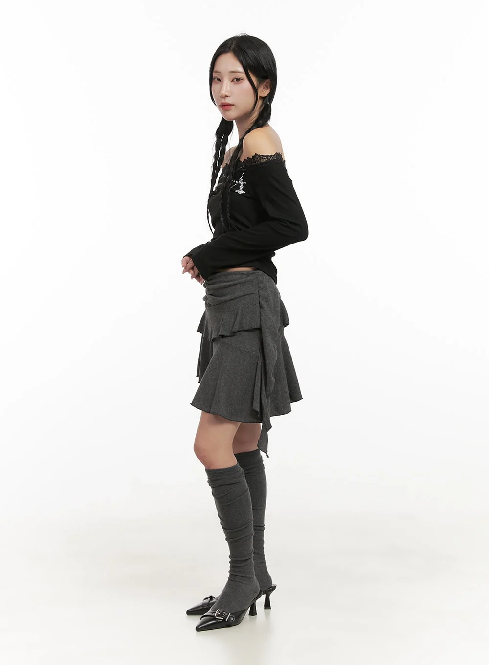 Off-Shoulder Long Sleeve Crop Tee CD410 - Image 3