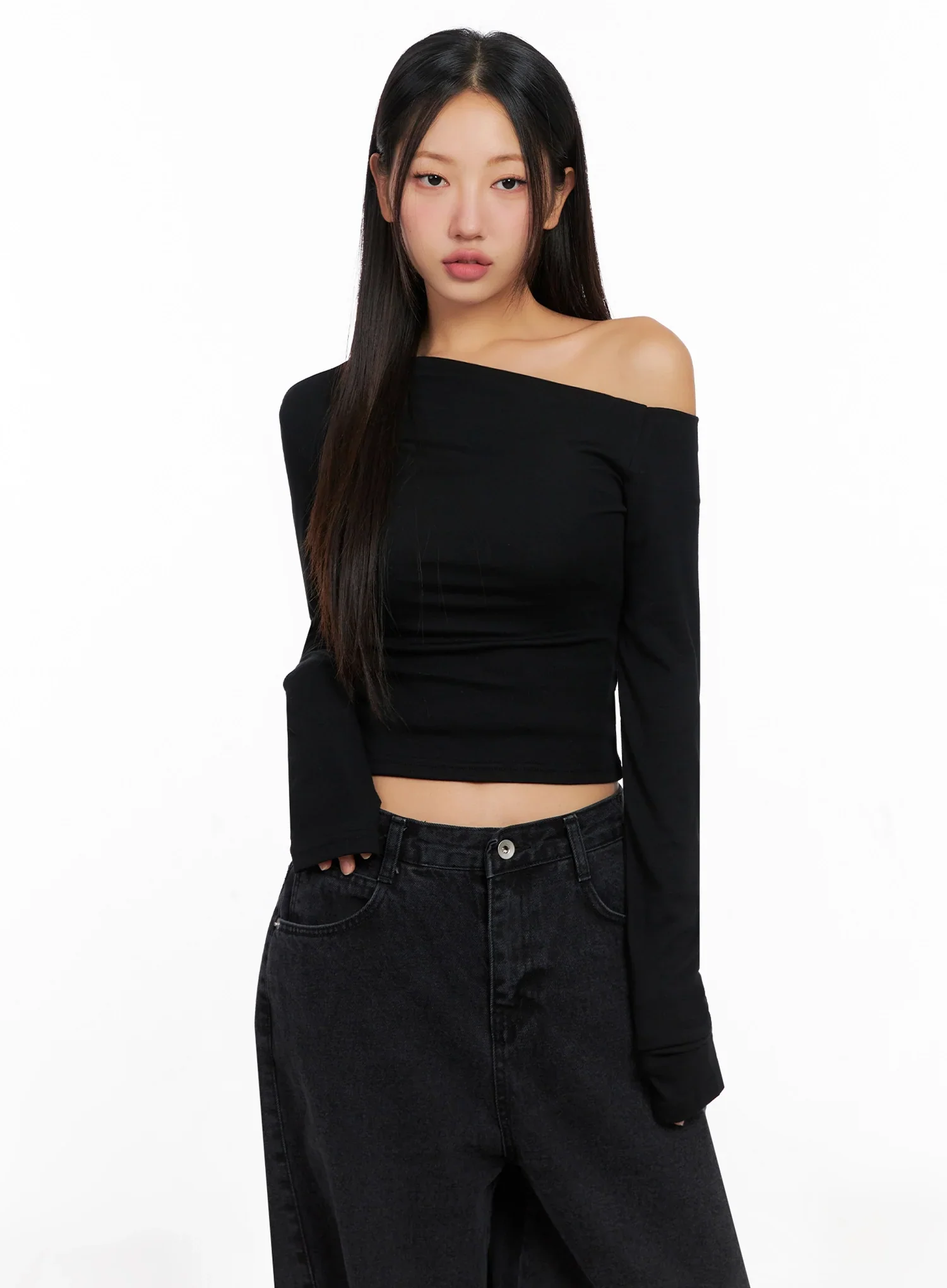 Off-Shoulder Long Sleeve Tee IG528 - Image 11