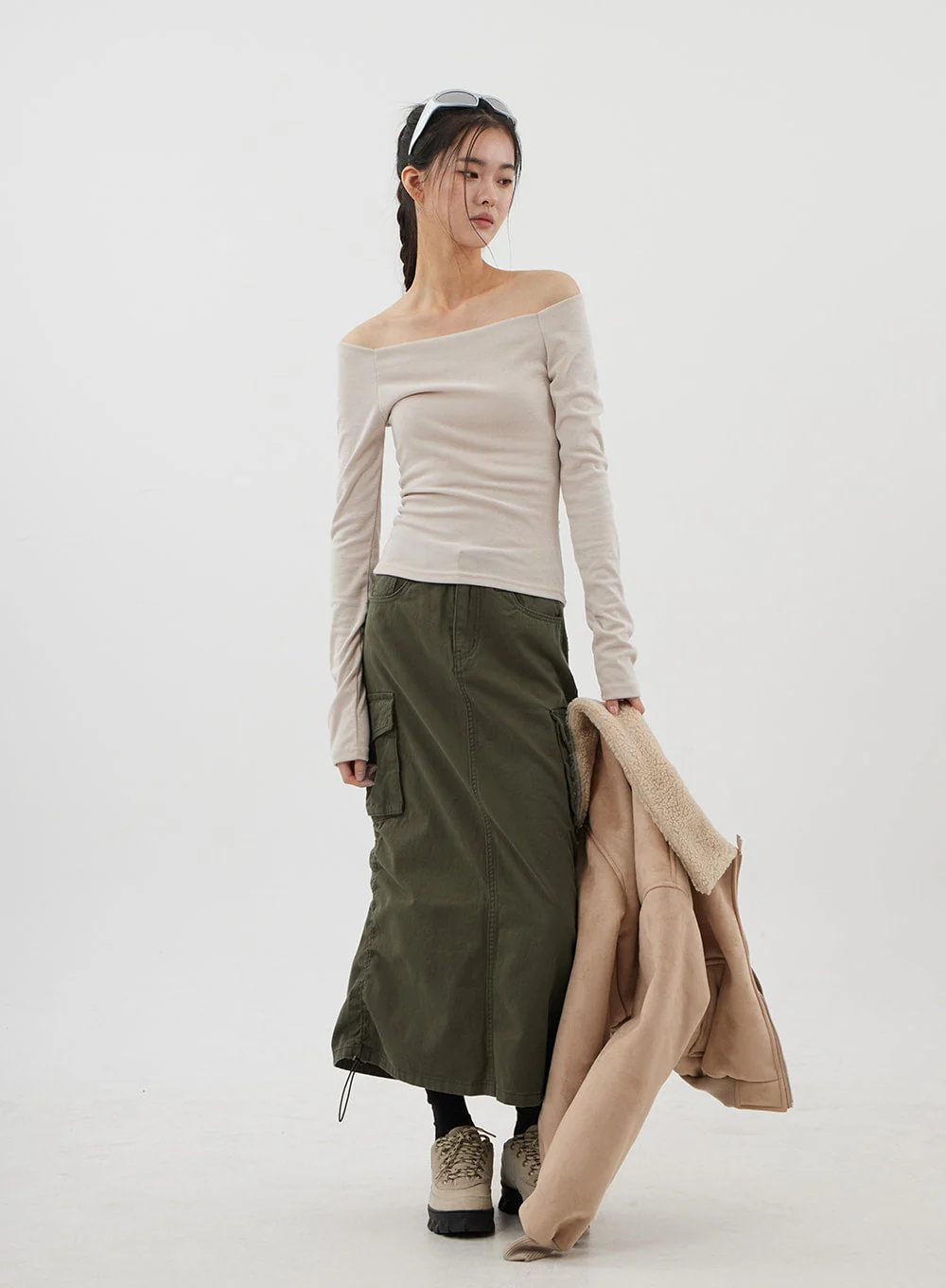 Off-Shoulder Long Sleeve Top CJ309 - Image 4