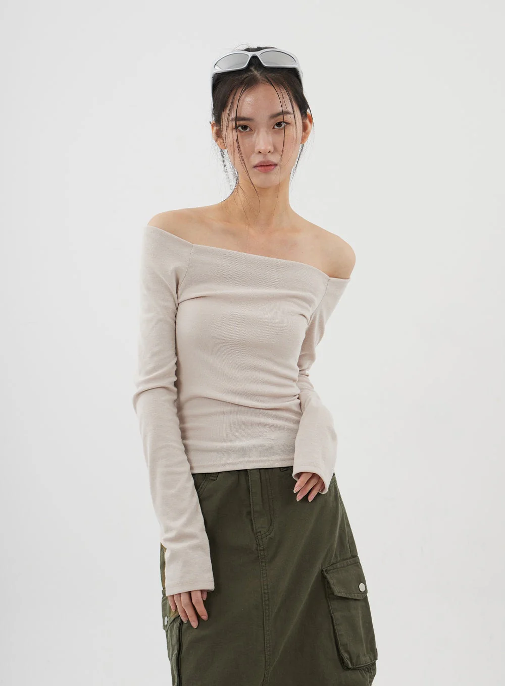 Off-Shoulder Long Sleeve Top CJ309 - Image 5