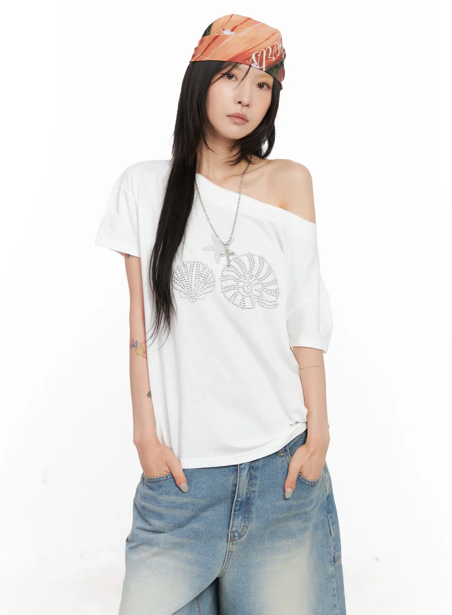 Off-Shoulder Seashell Tee CL525 - Image 2