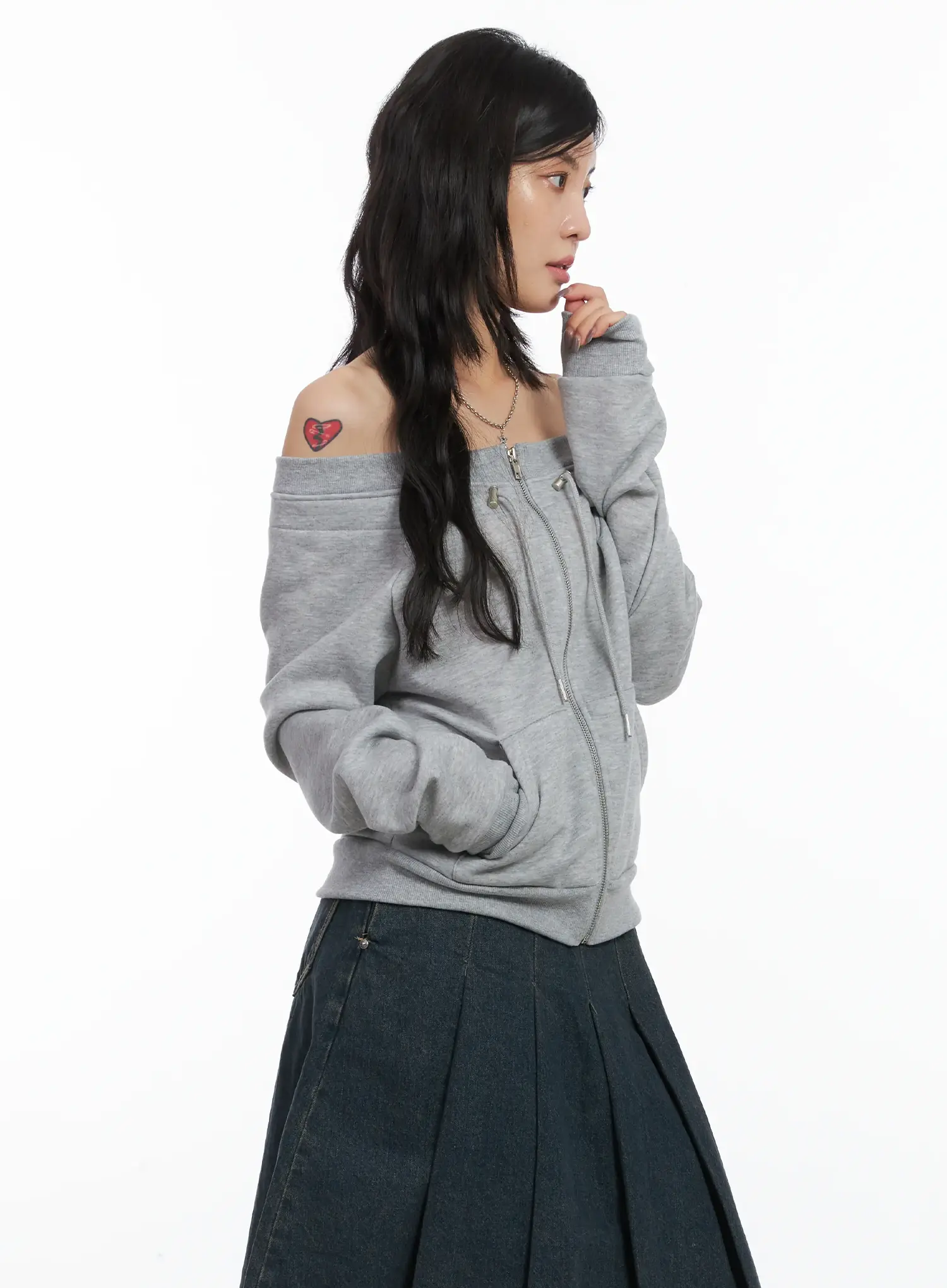Off-Shoulder Zip-Up Sweatshirt CN528 - Image 6