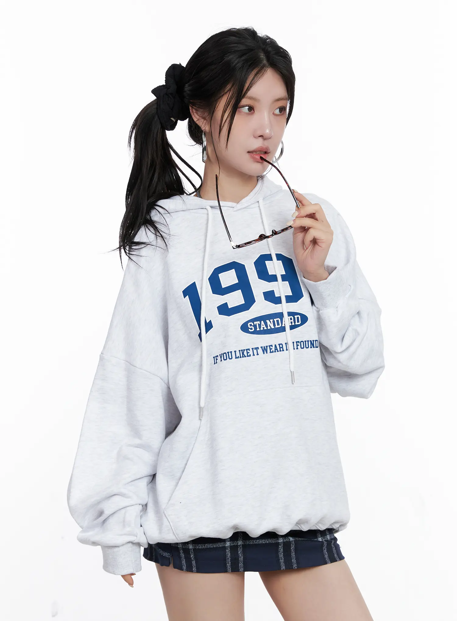 Oversized 1992 Graphic Hoodie CS510 - Image 10