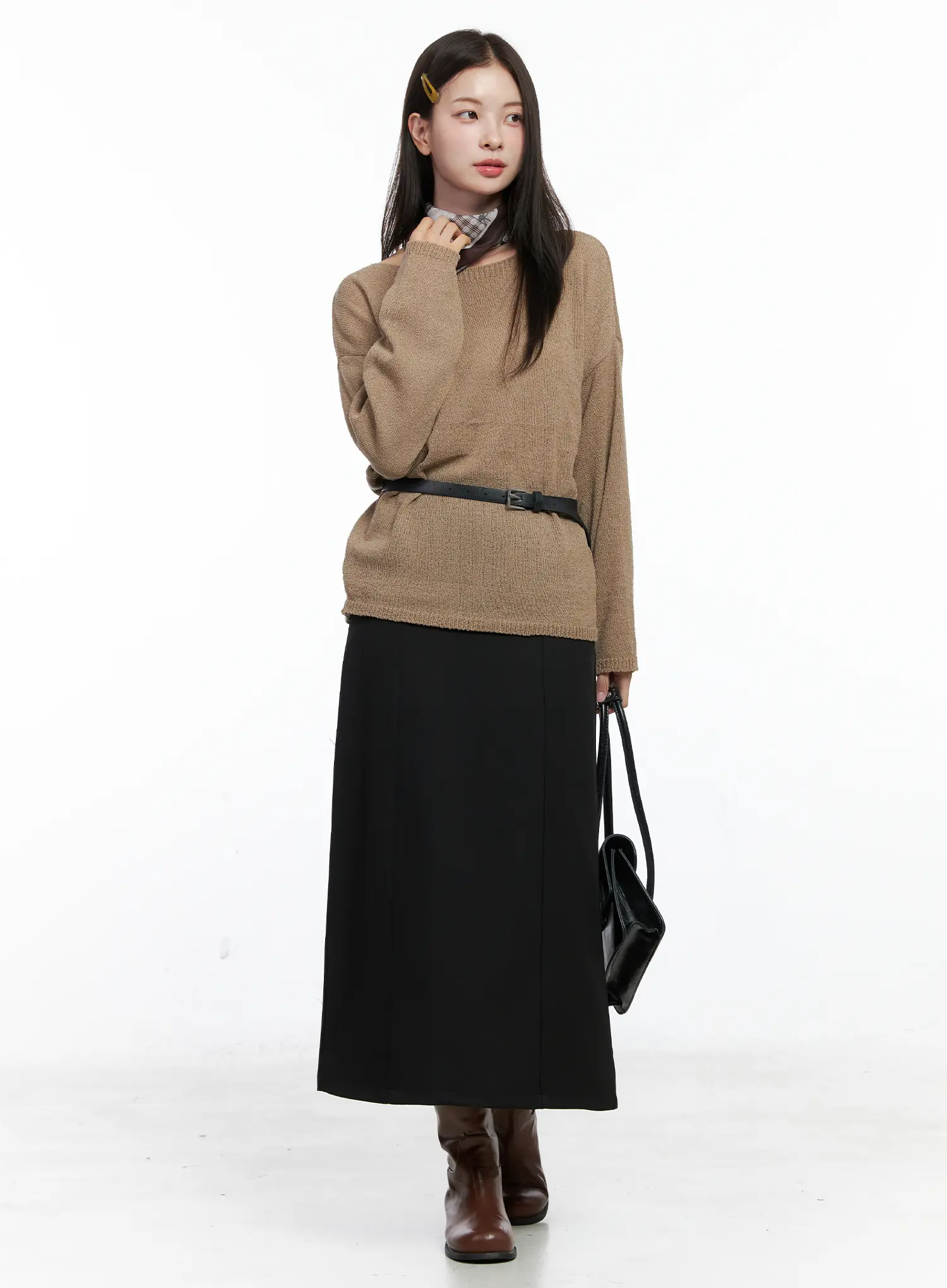 Oversized Boatneck Knit Sweater CO506 - Image 7