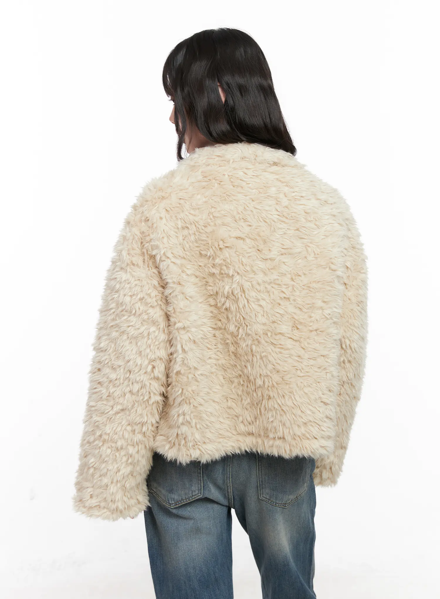 Oversized Faux Fur Jacket CN510 - Image 10