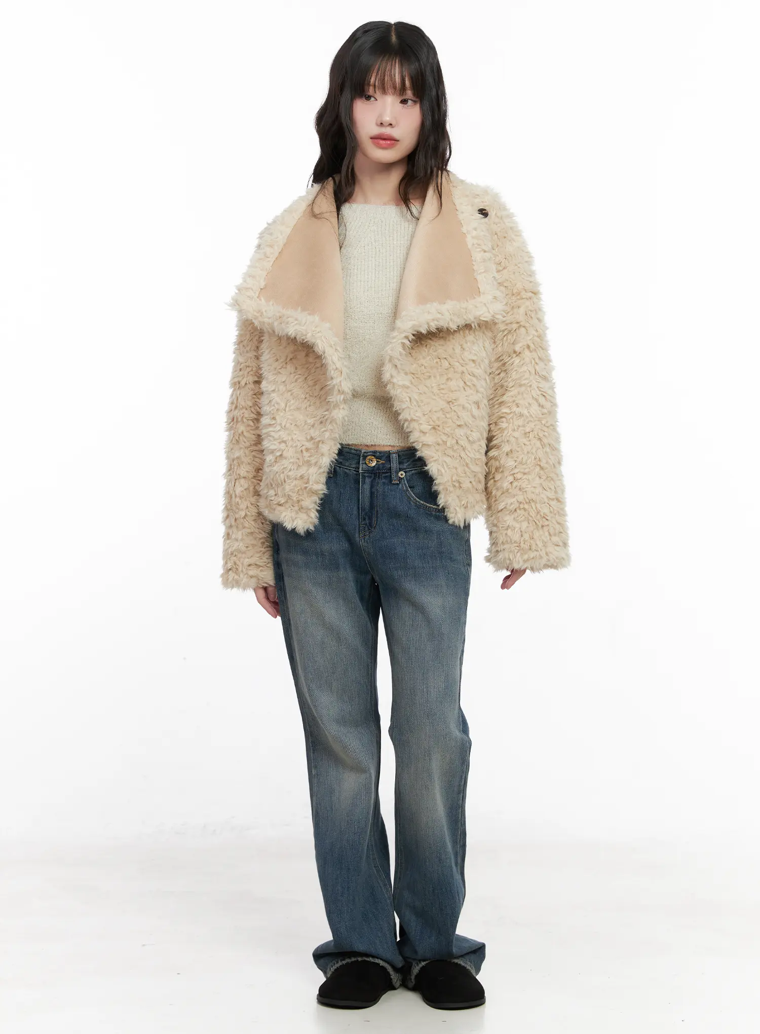 Oversized Faux Fur Jacket CN510 - Image 4