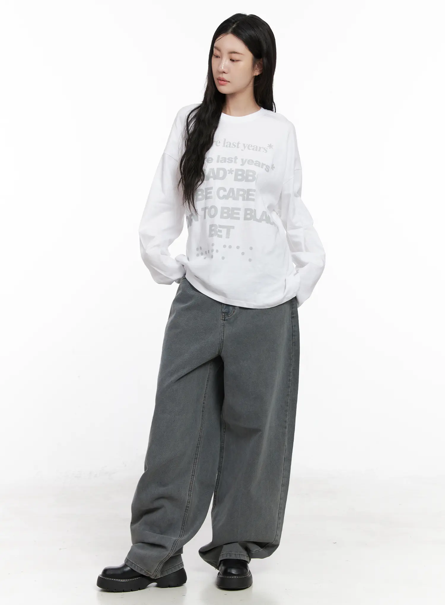 Oversized Graphic Long Sleeve Shirt CN512 - Image 3