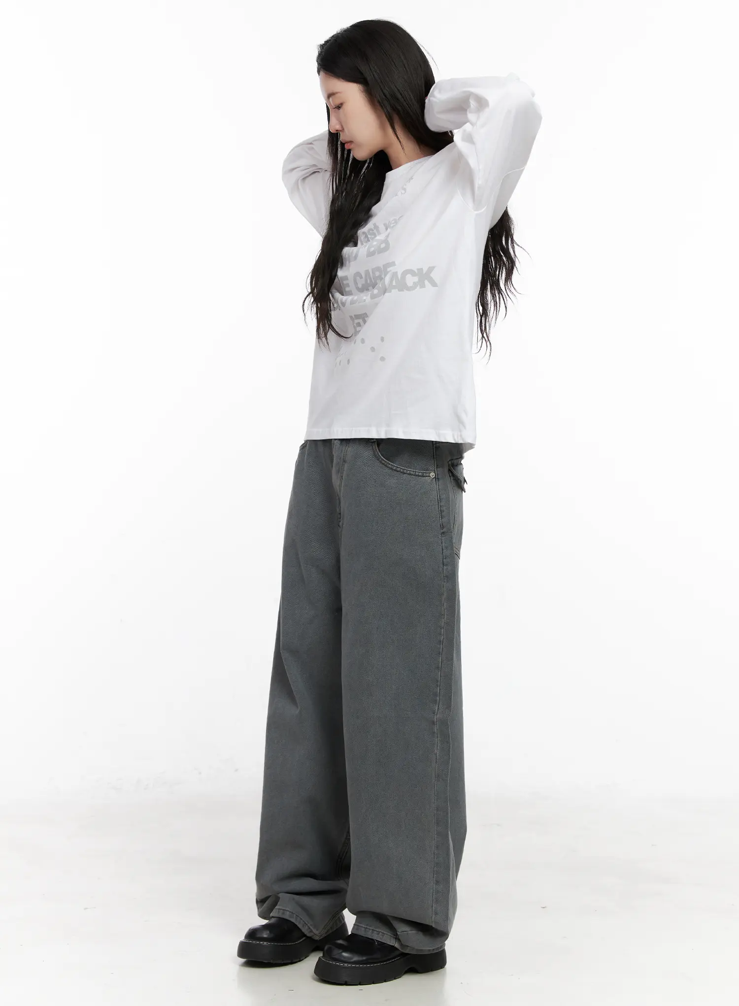 Oversized Graphic Long Sleeve Shirt CN512 - Image 4