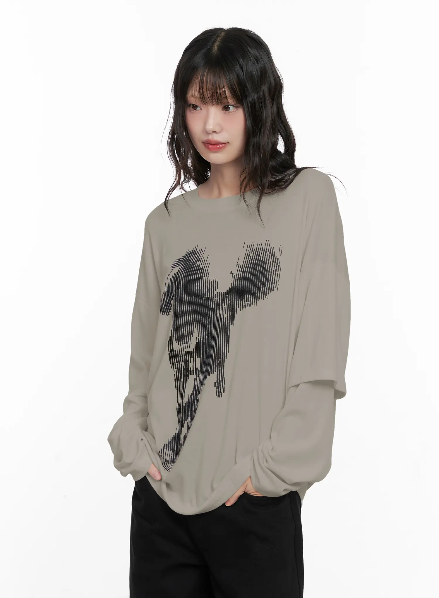 Oversized Graphic Long Sleeve Tee CN511 - Image 9