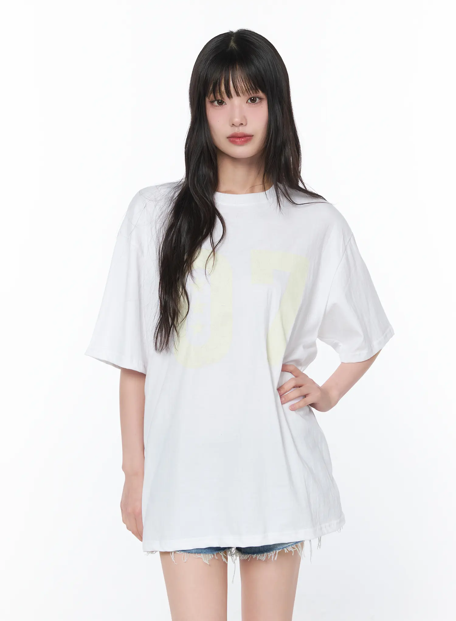 Oversized Graphic Print T-Shirt CA530 - Image 6