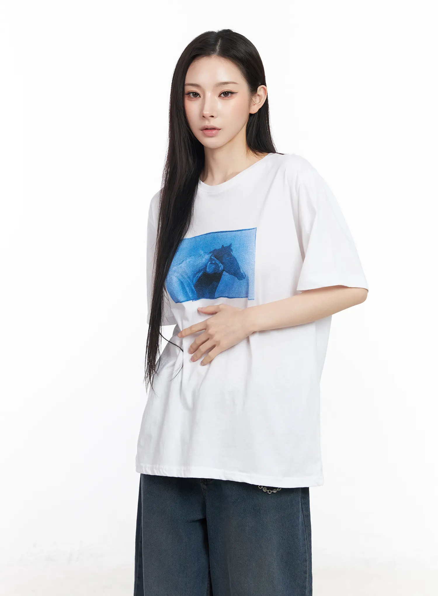Oversized Graphic Print T-Shirt CM519 - Image 11