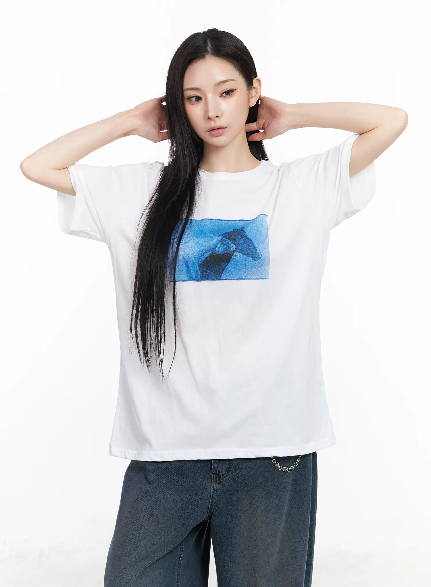 Oversized Graphic Print T-Shirt CM519 - Image 2