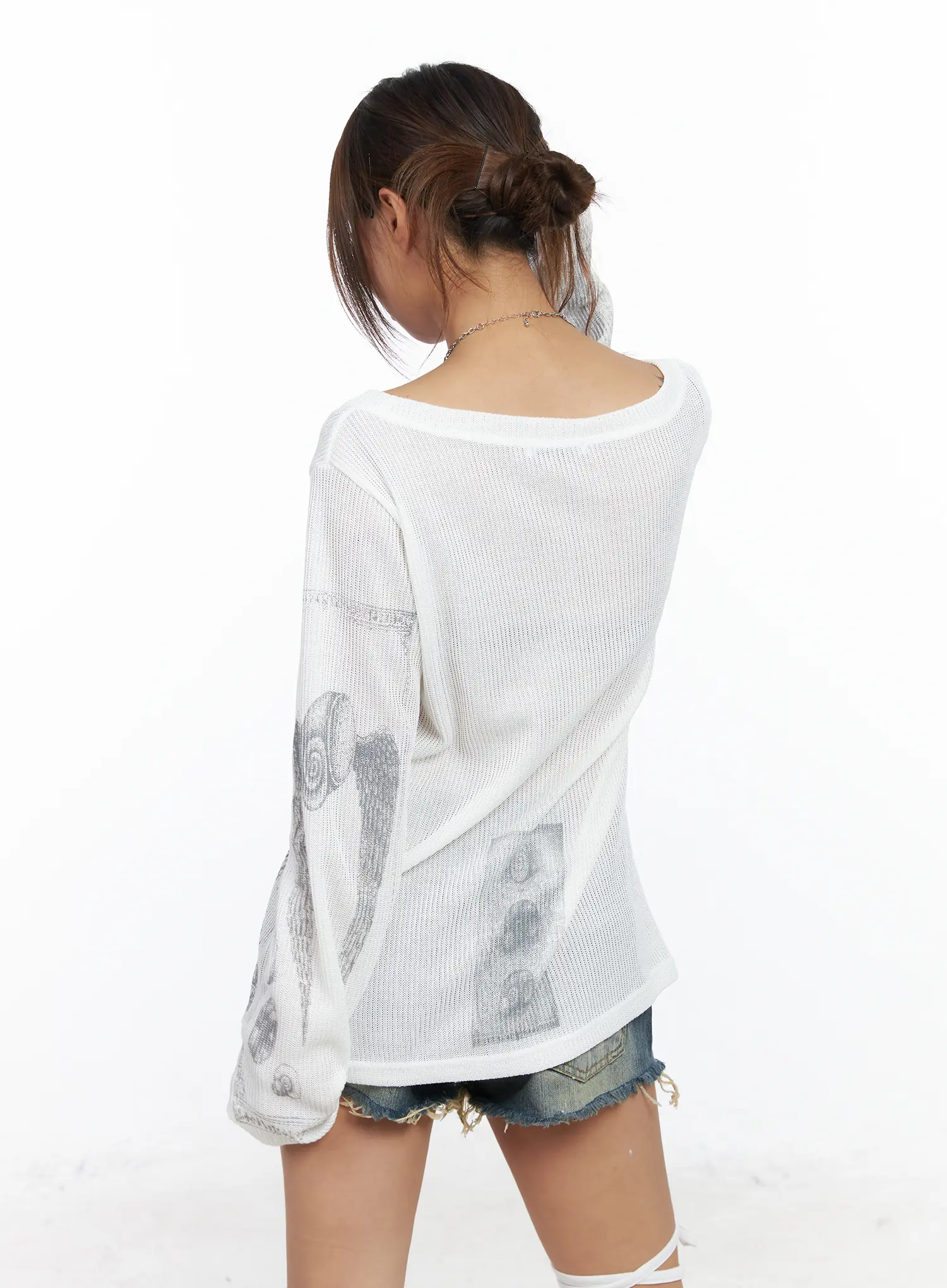 Oversized Graphic Ribbed Long Sleeve Top CF511 - Image 11