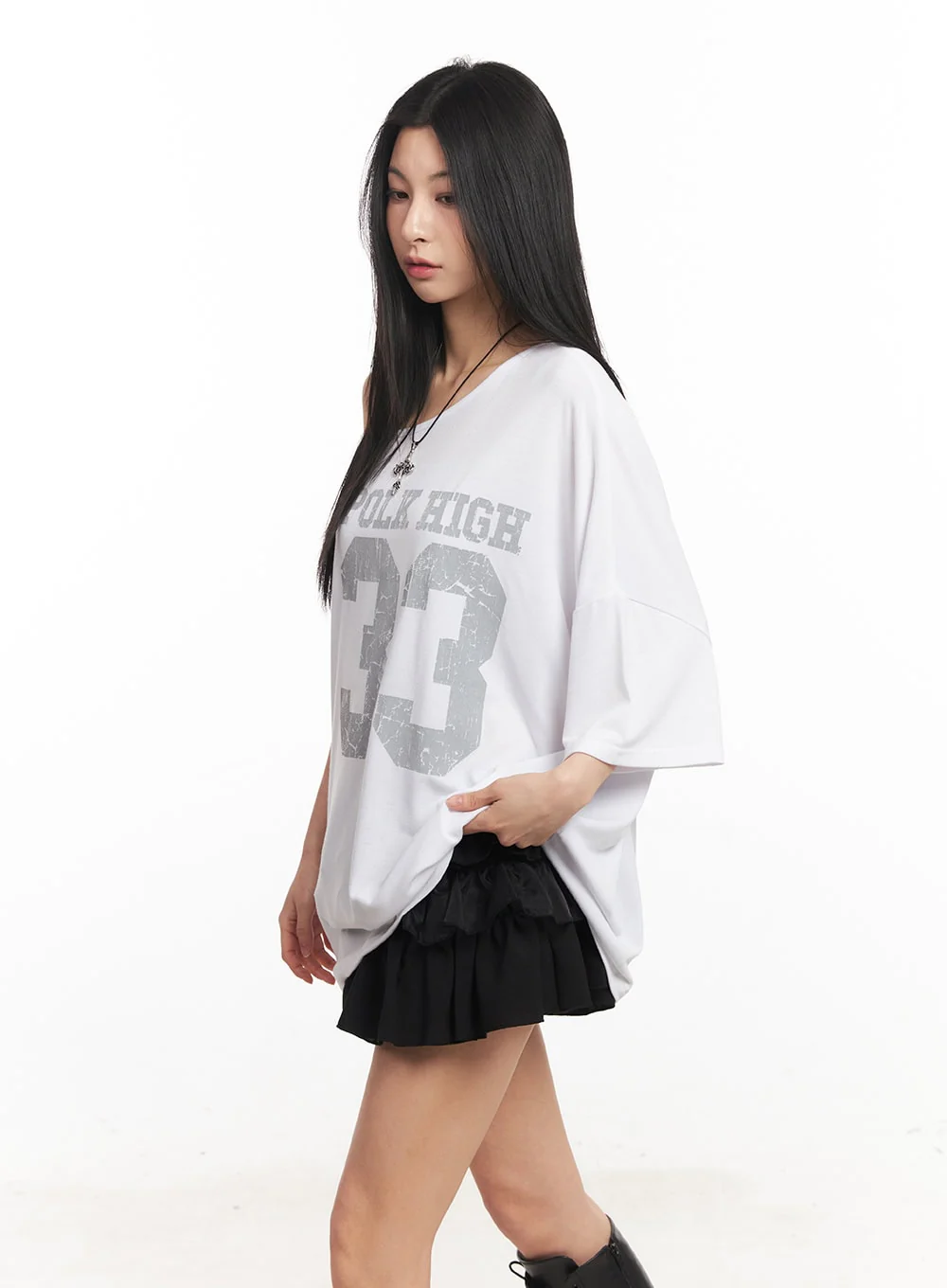 Oversized Graphic Tee CA514 - Image 8