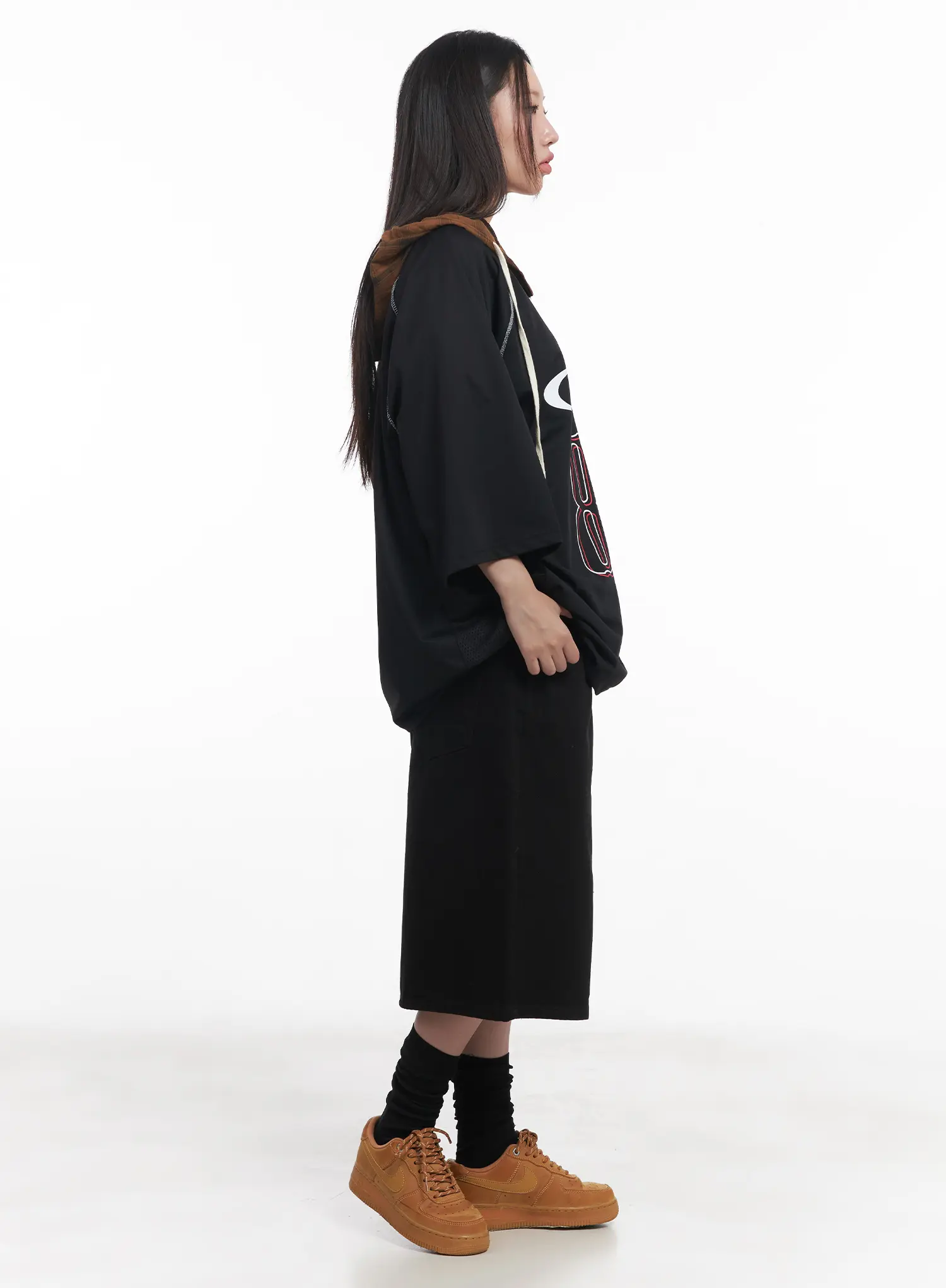 Oversized Graphic V-Neck Jersey CU517 - Image 4