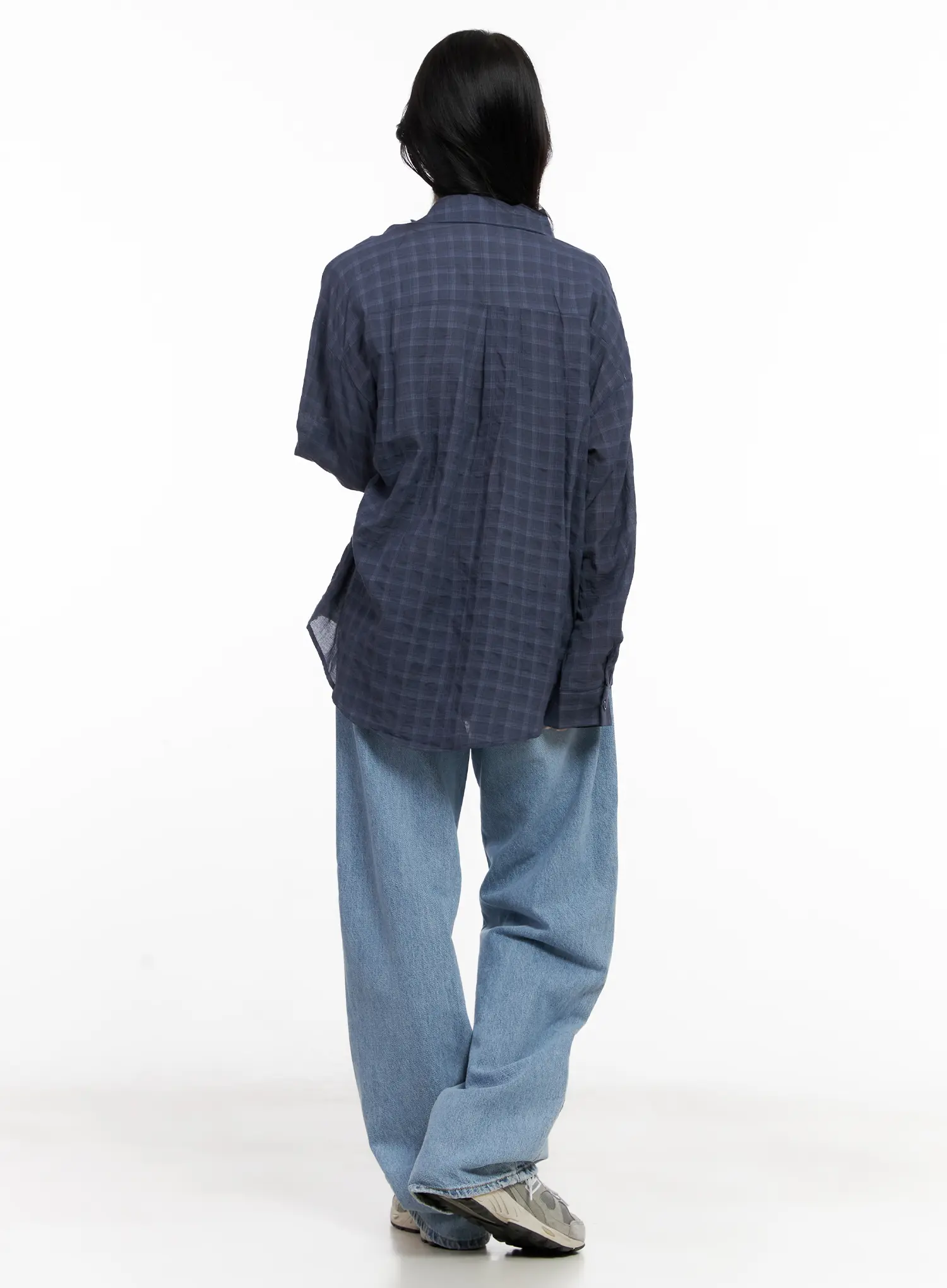 Oversized Plaid Button-Down Shirt CL515 - Image 5