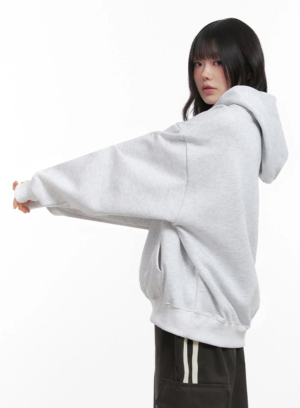 Oversized Solid Hooded Sweatshirt IN427 - Image 7