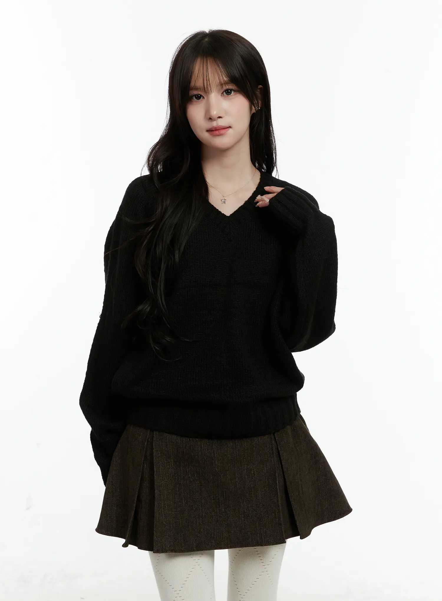Oversized V-Neck Sweater CD523 - Image 8