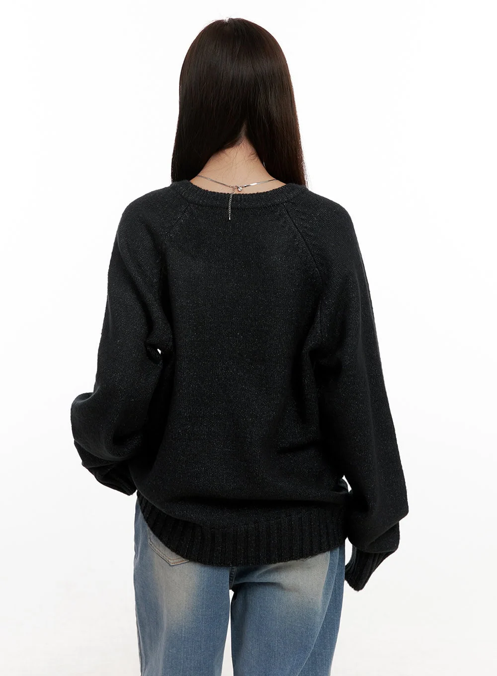 Oversized V-Neck Sweater ON422 - Image 7