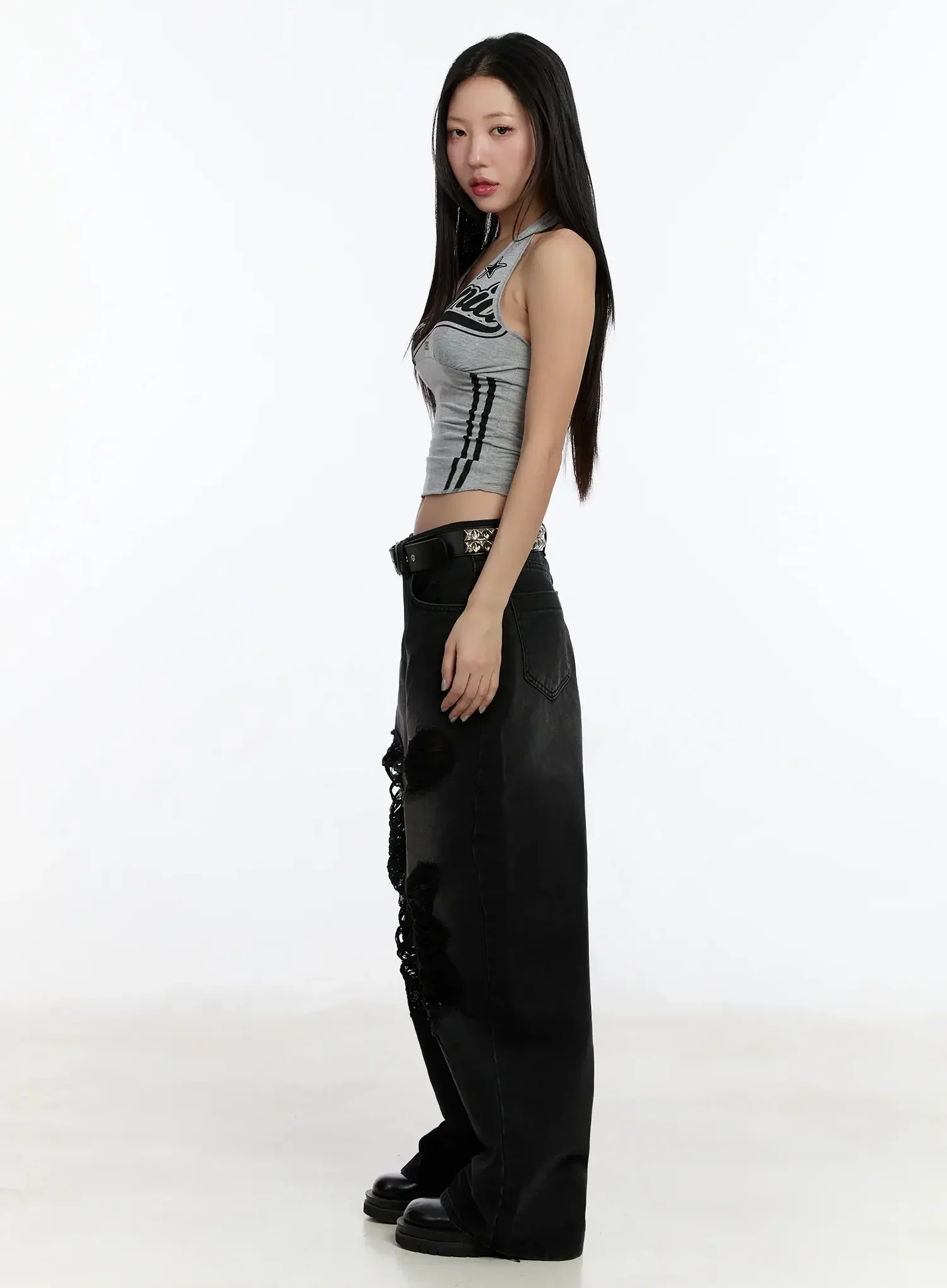 Padded Graphic Print Halter Top IM513 - Image 12