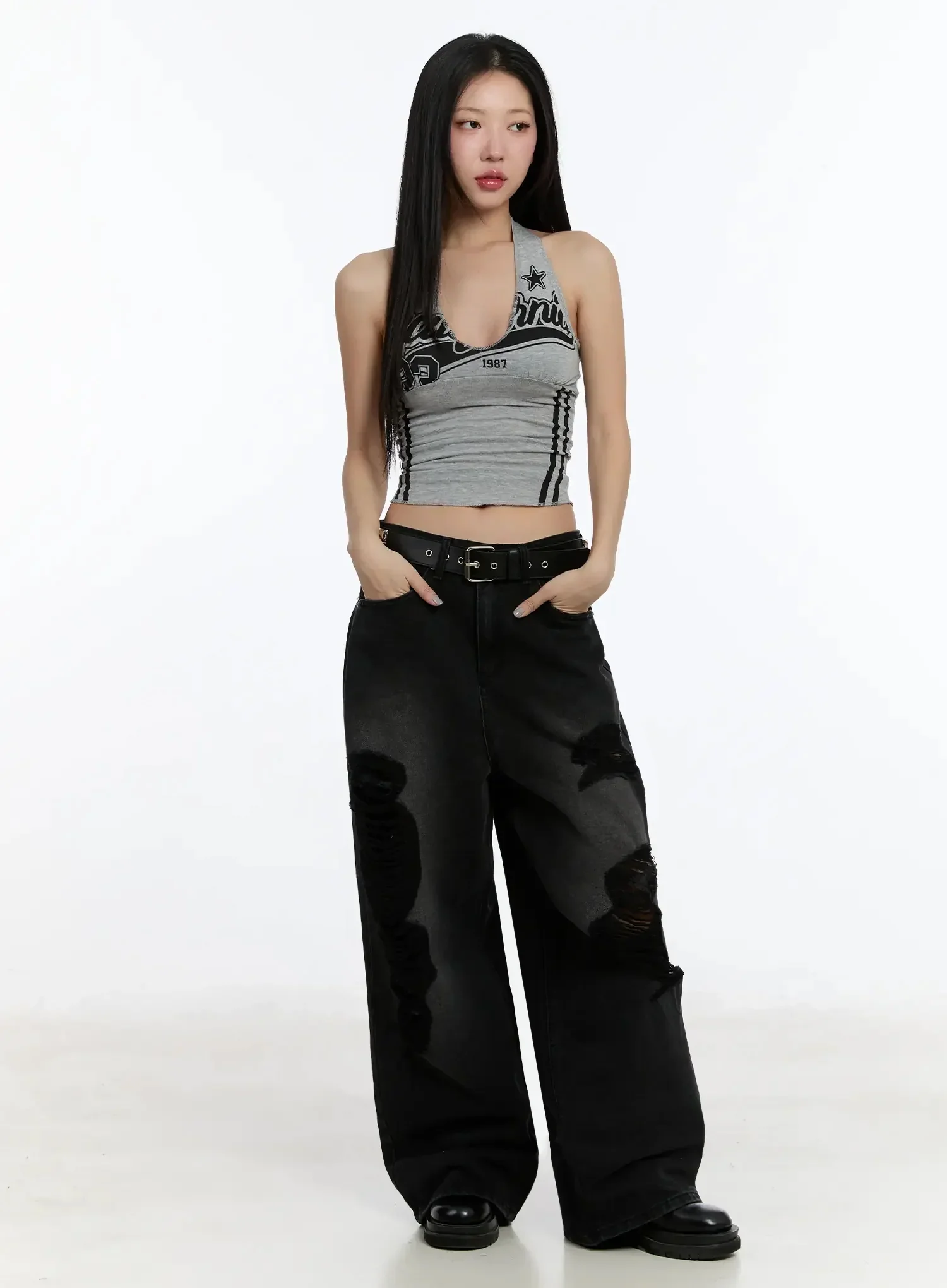 Padded Graphic Print Halter Top IM513 - Image 6