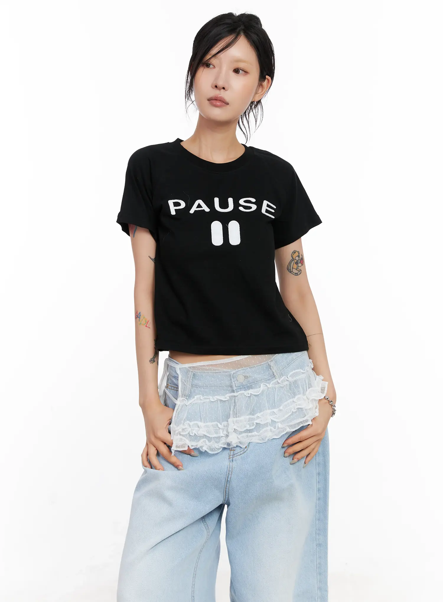 Pause Graphic Cropped Tee CL528 - Image 11