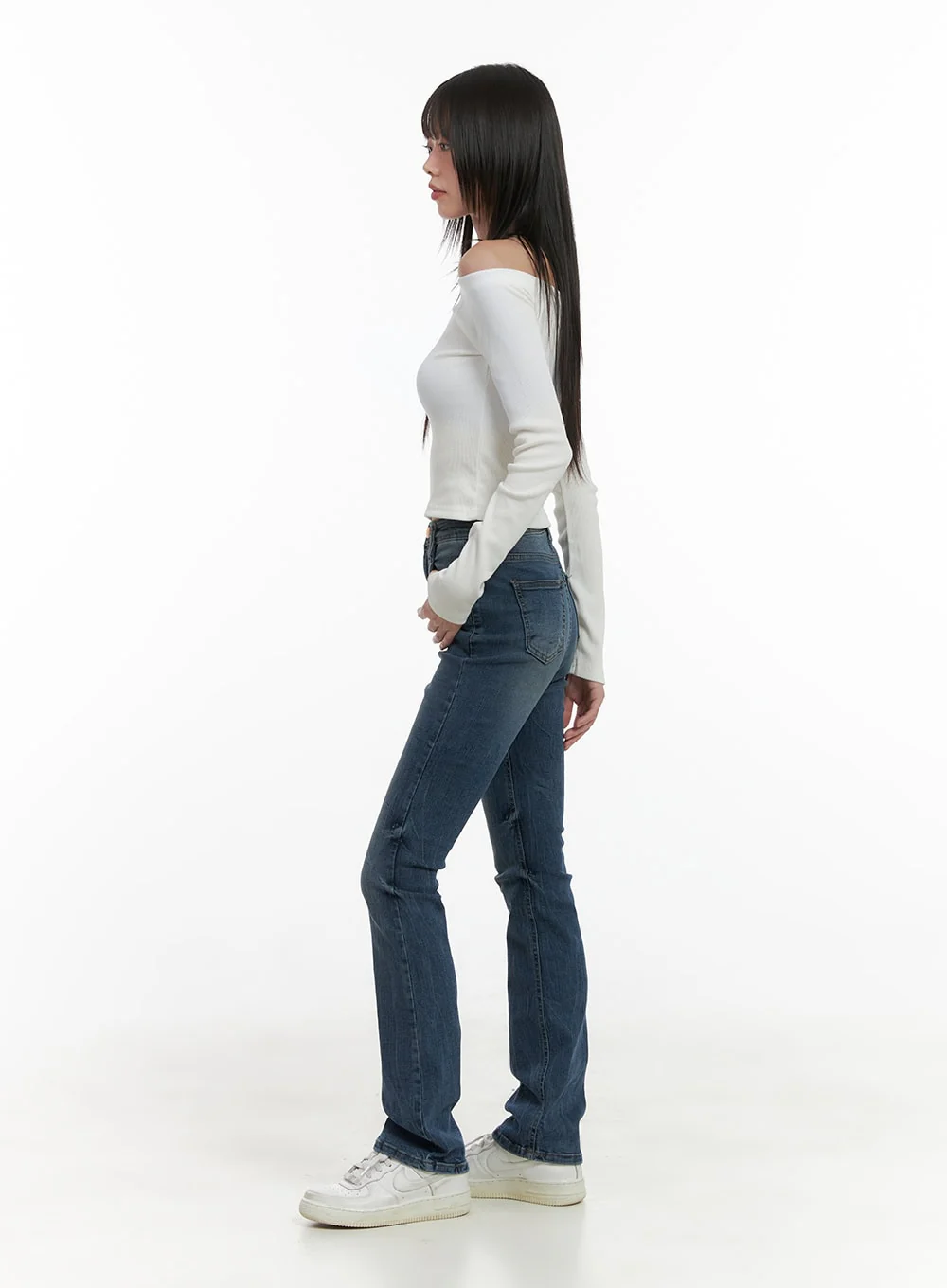 Pixie Slim Washed Bootcut Jeans CG427 - Image 3