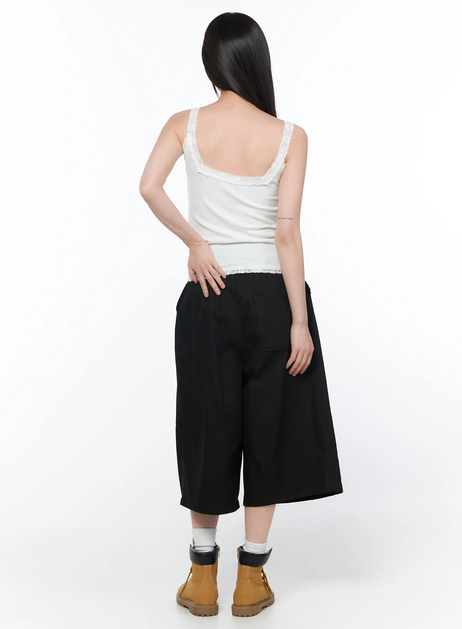 Pleated Bermuda Pants CA528 - Image 7
