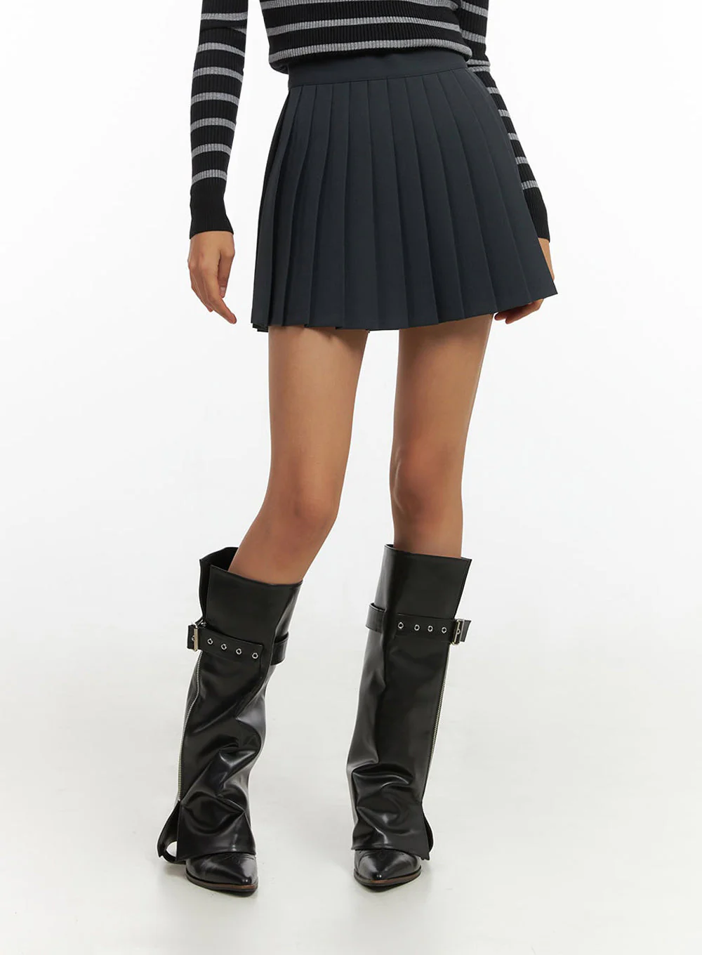 Pleated Bliss Mini Skirt IO409